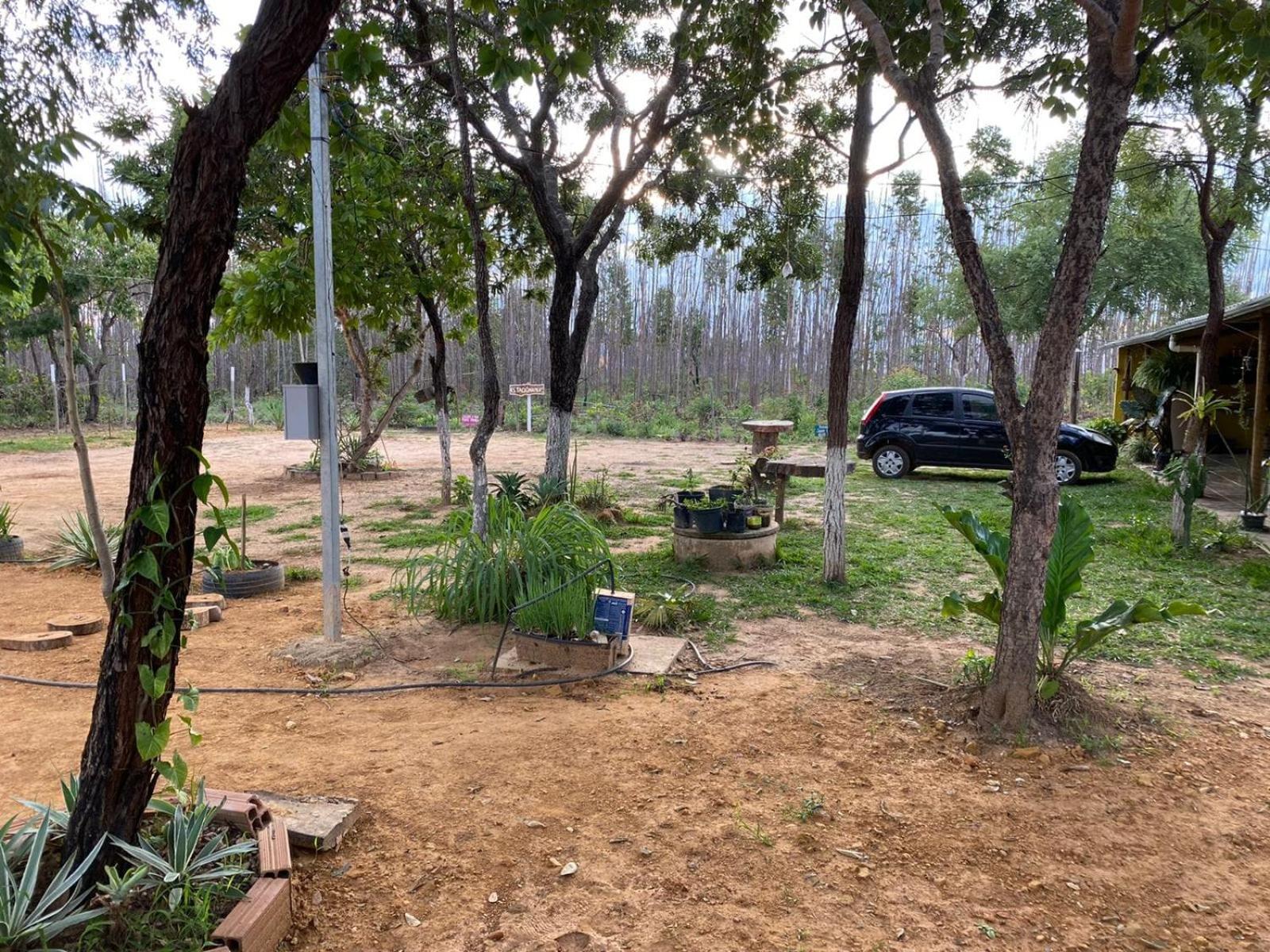 Pousada Sitio do Terrão a 500 metros da BR 040 e a 10 minutos da Prainha