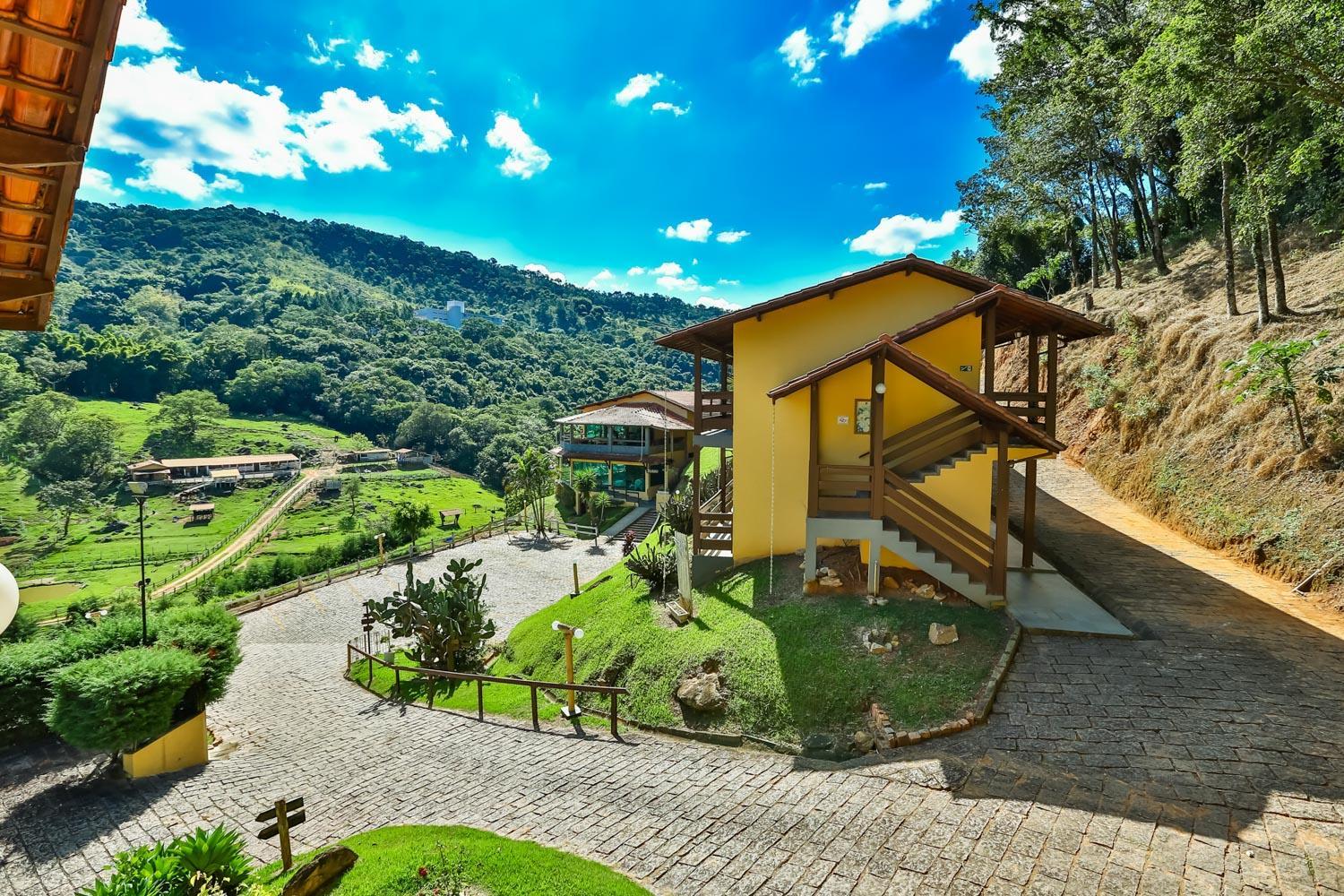 Hotel Fazenda Village Montana - Image 1