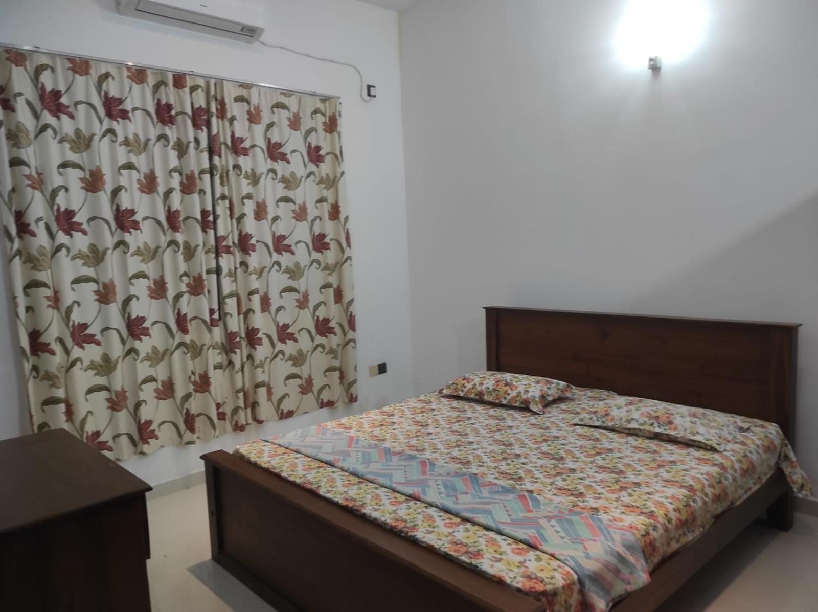 ZAK`S GUESTHOUSE view 3
