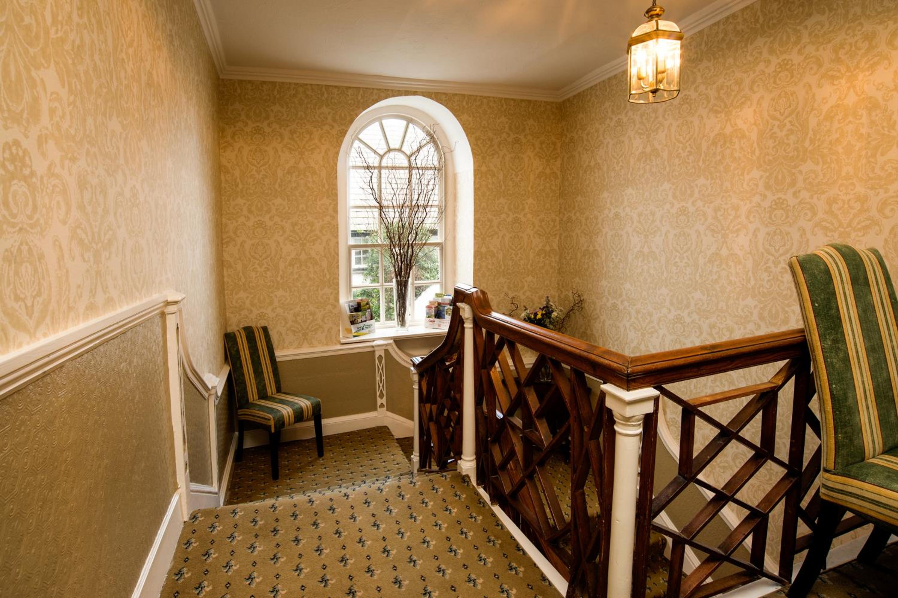 Bishopsgate House Hotel