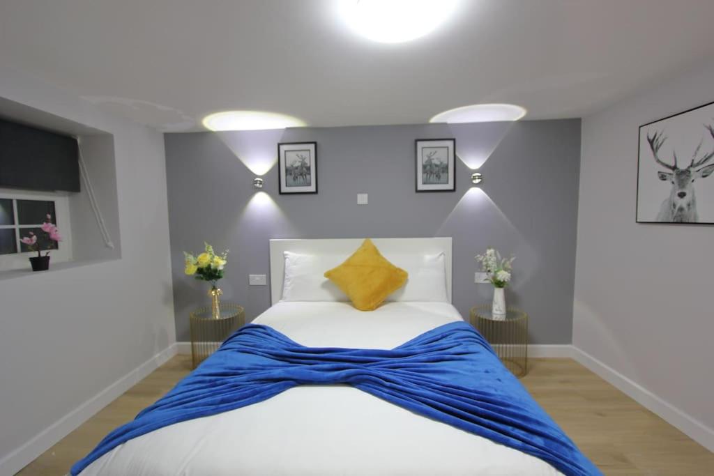 Oasis, Central Self Contained Flat by CozyNest view 4