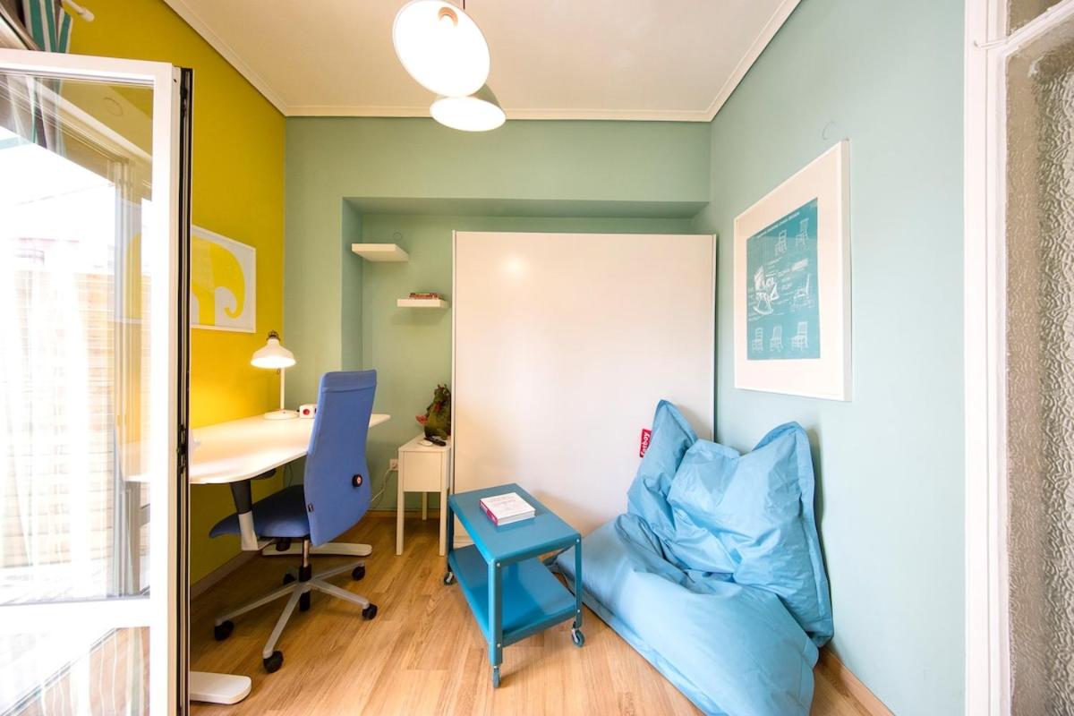 Startupper's Pad in real Athenian neighbourhood photo 3