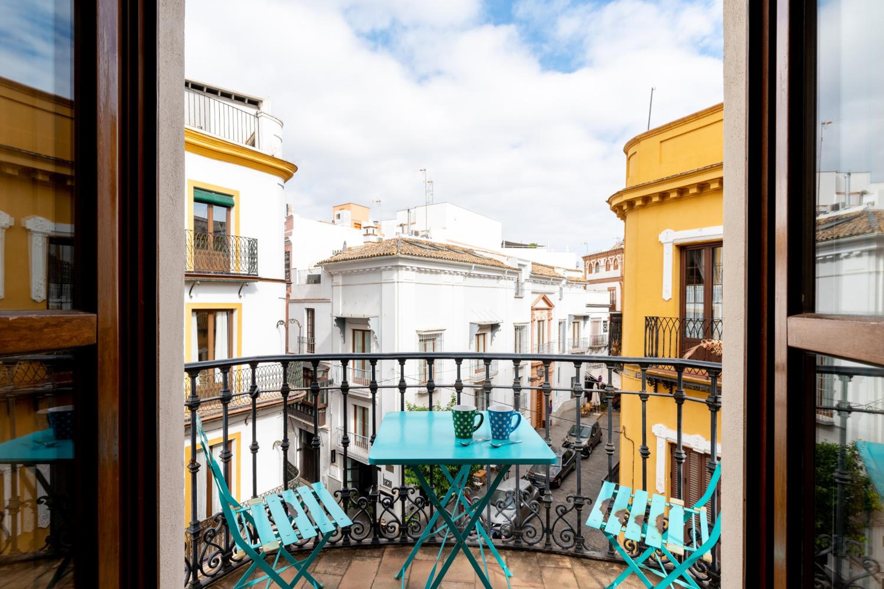 Cathedral Apartment, upper floor apartment view 4