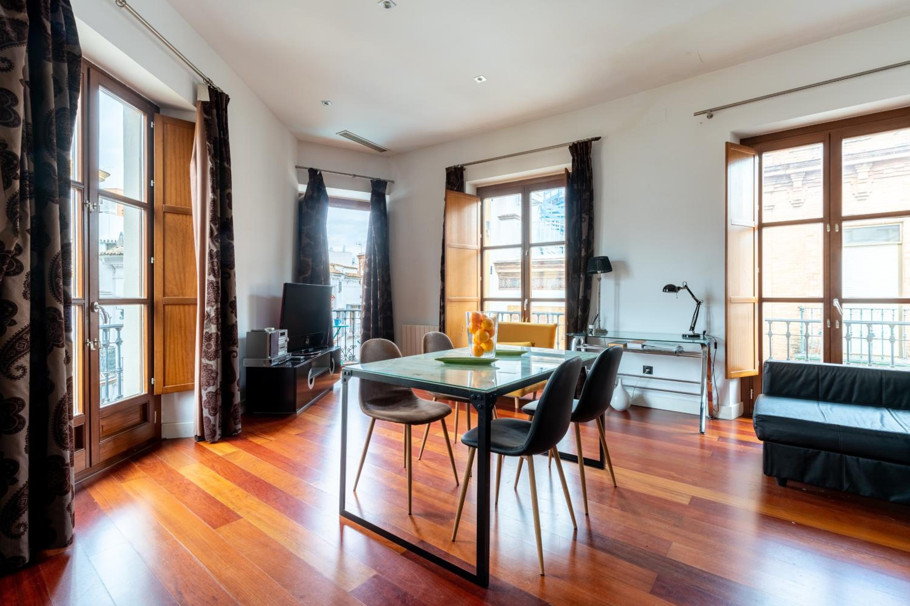 Cathedral Apartment, upper floor apartment view 5