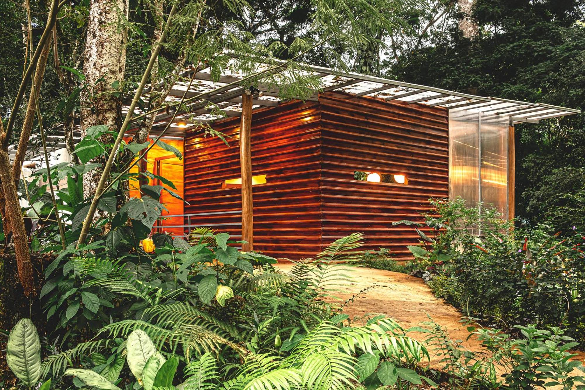 Villa Laurel - Comfort Jungle villa with AC
