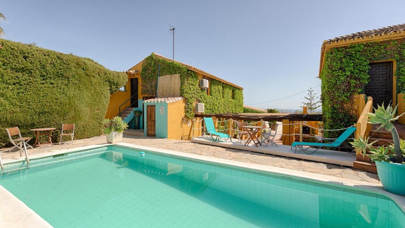 Hanami Finca Cumbres Borrascosas Estepona by Ruralidays