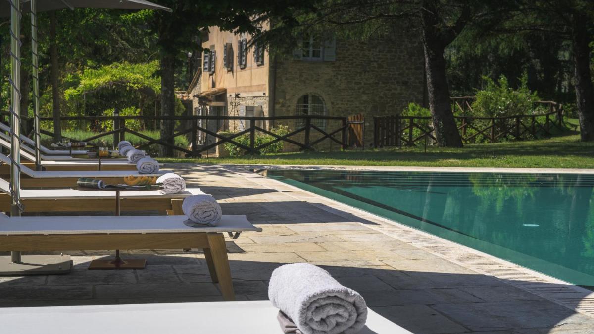 VILLA METELLIANO 10, Emma Villas view 2
