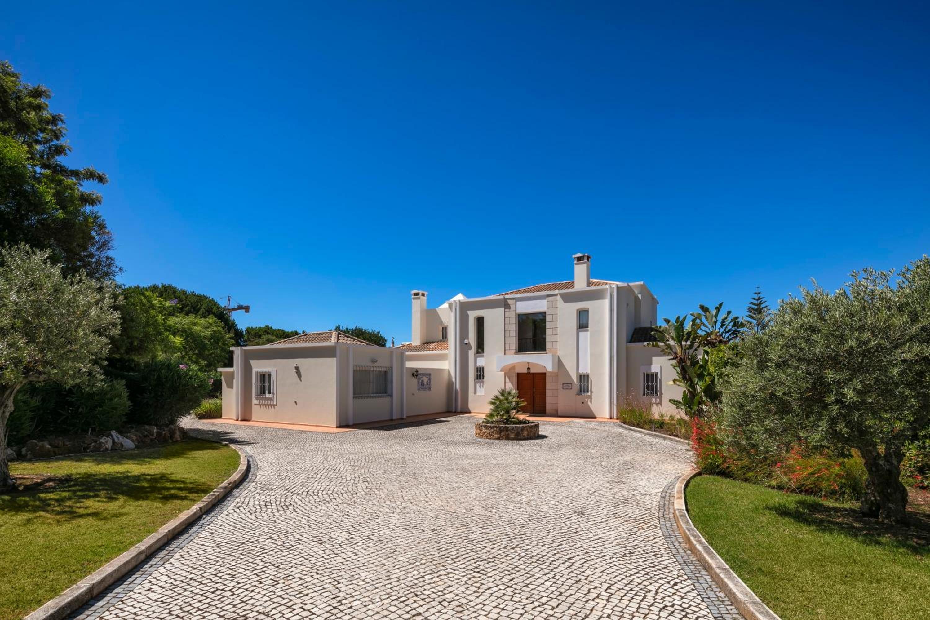 Casa Pleiades view 4