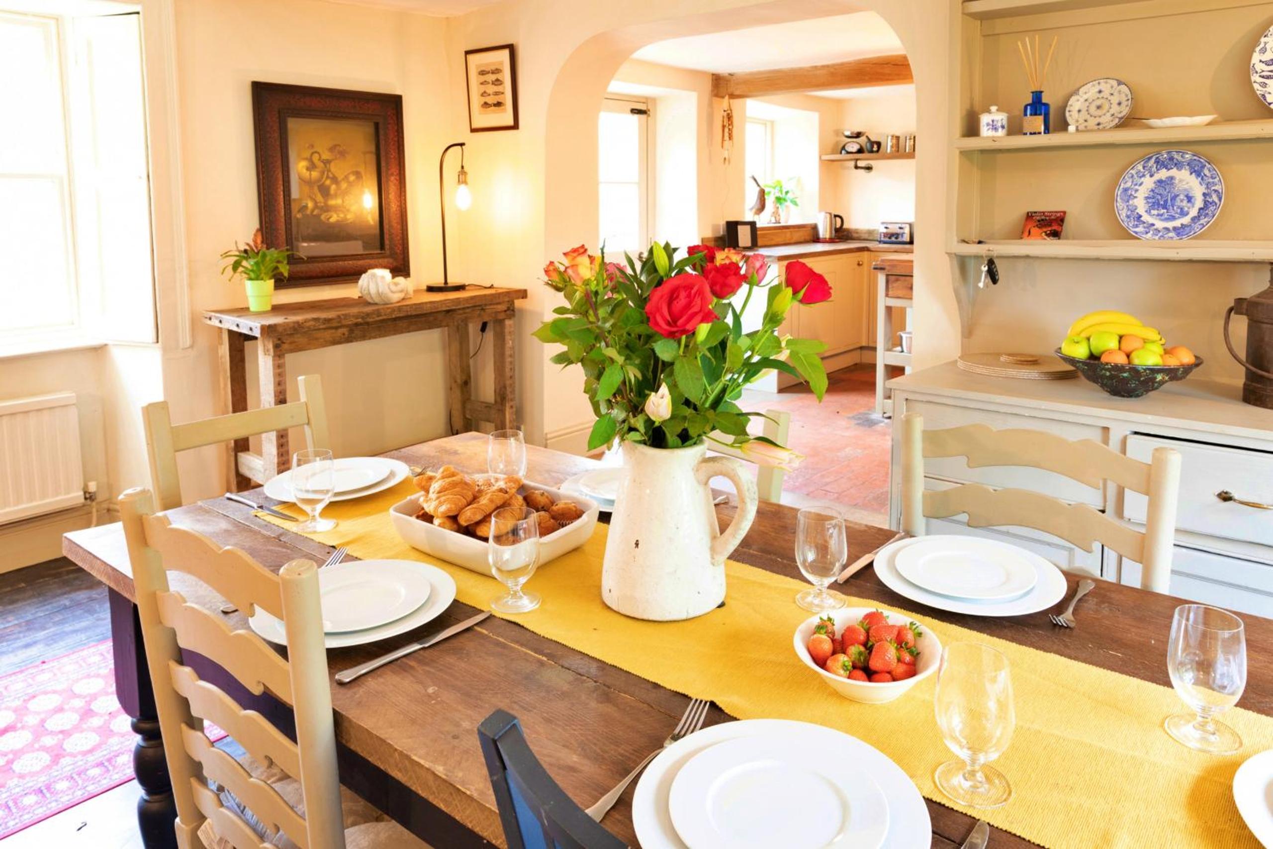 Finest Retreats - Islip Mill House - Beautiful Riverside Home, photo 19