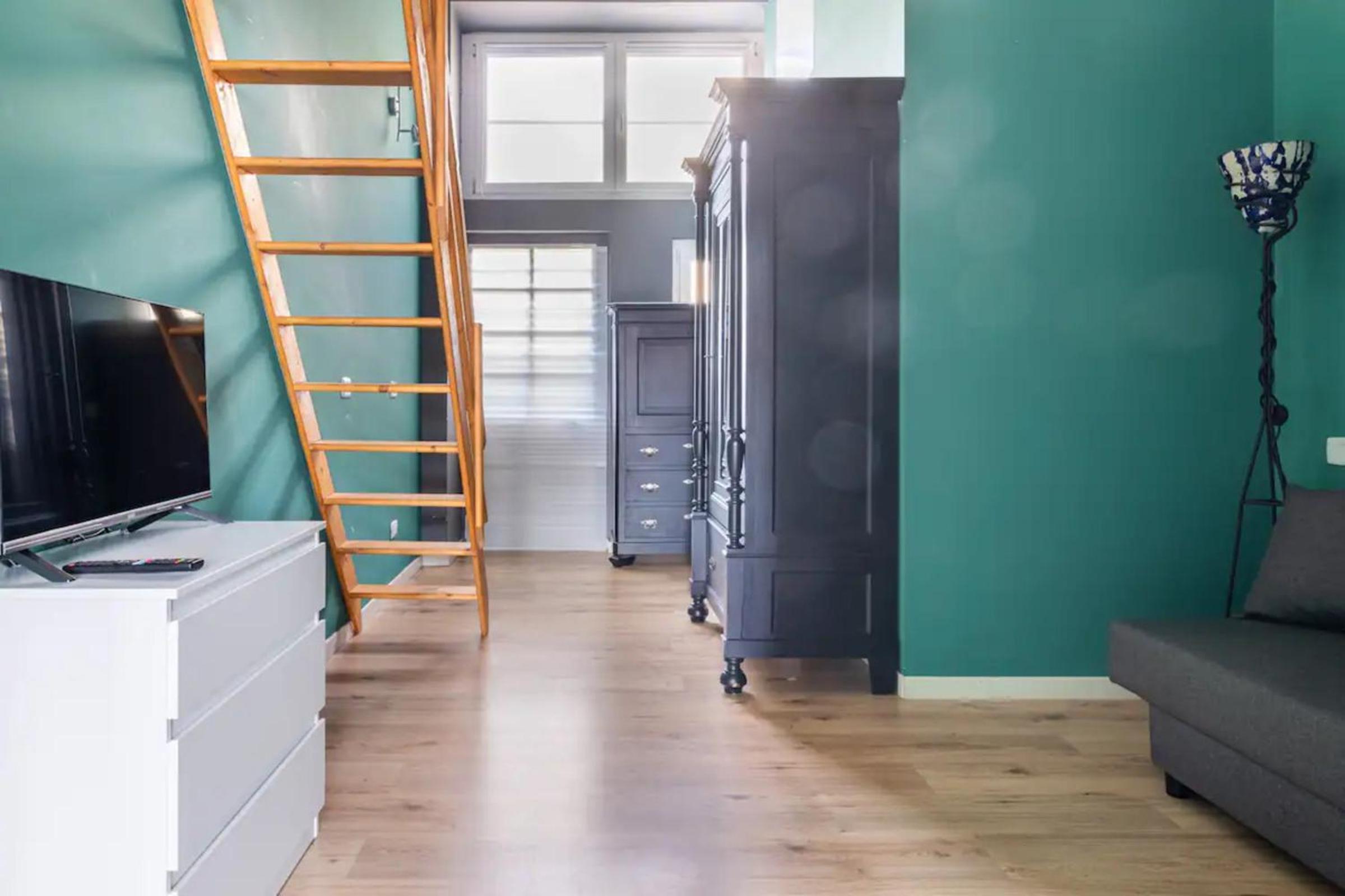 Milan Emerald Home ''Wifi & Self Check-in''