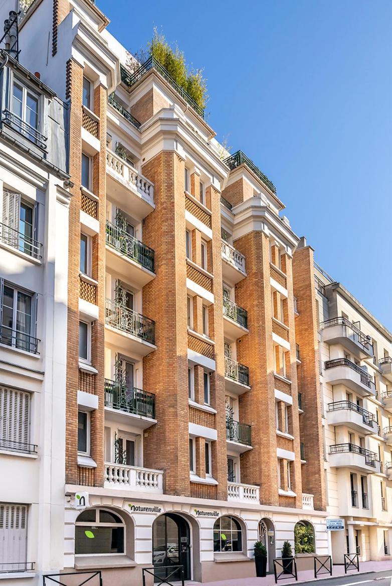 hotel building