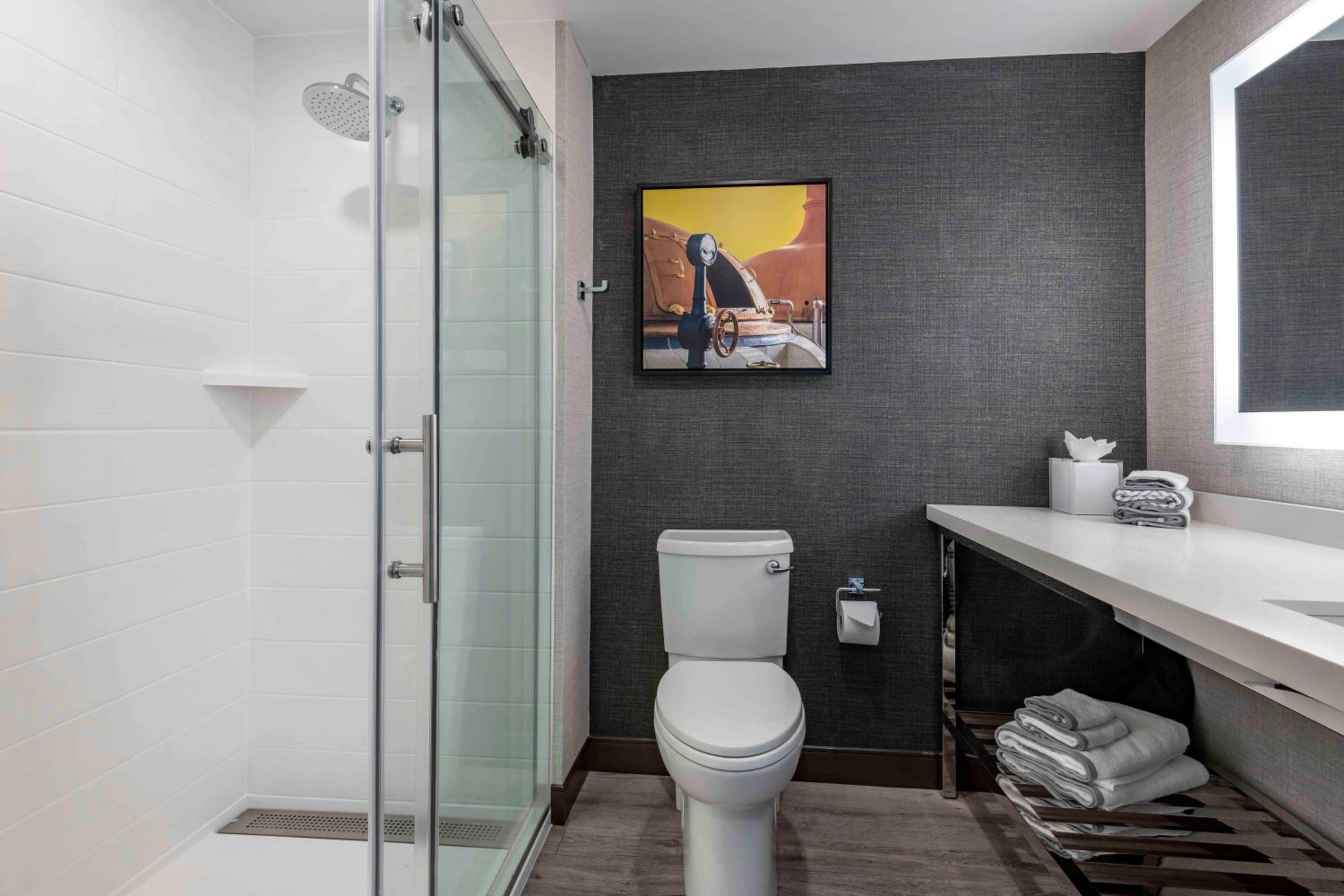 Portland Vacations - Cambria Hotel Portland Downtown Old Port - Property Image 42