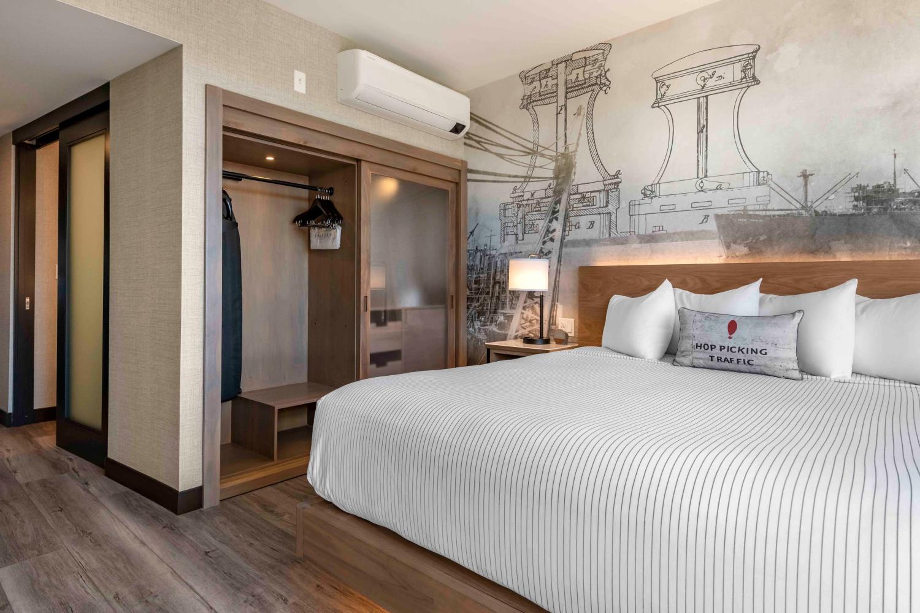 Portland Vacations - Cambria Hotel Portland Downtown Old Port - Property Image 41