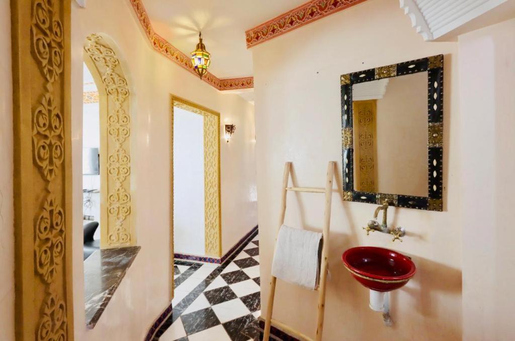 résidence qarya syahia private roof terrasse