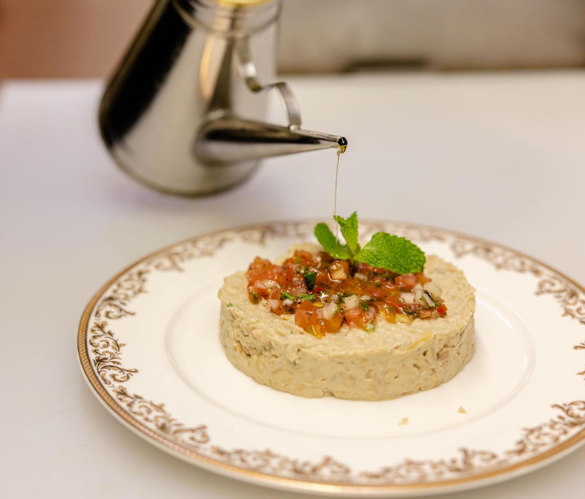 Chateau Merrimack Hotel & Spa