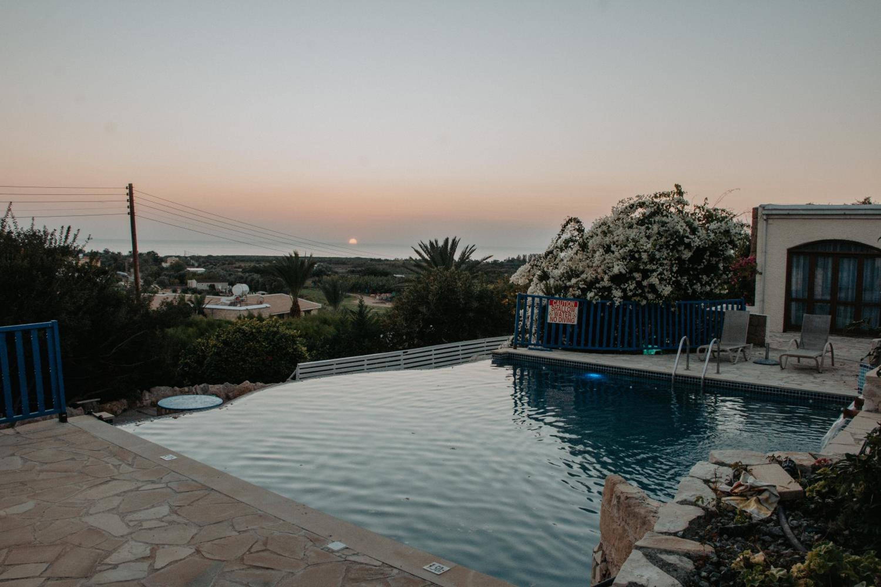 Hotel Villa Castle Rock - Image 1