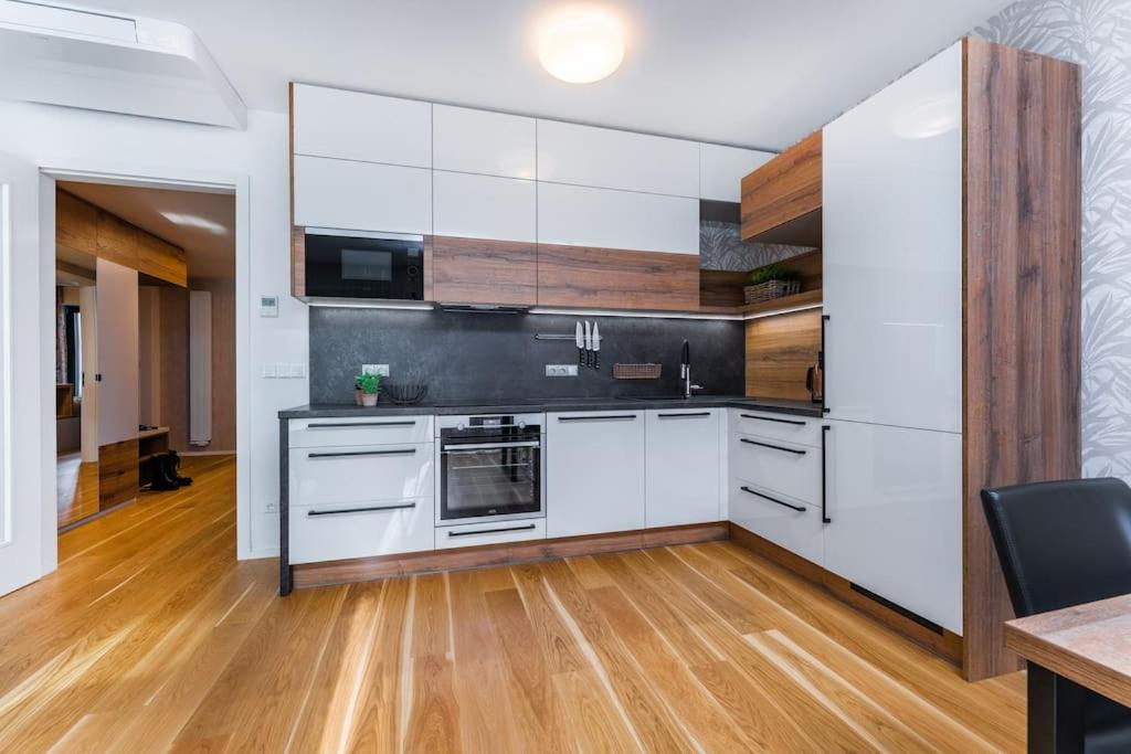 Apartament I313 Molo Lipno with private wellness