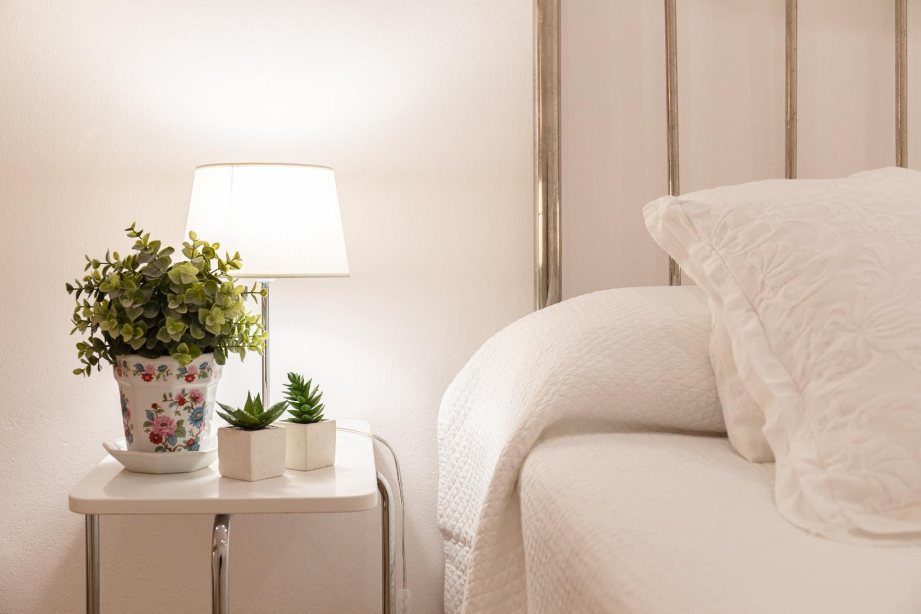 Loft duplex Sevilla wall