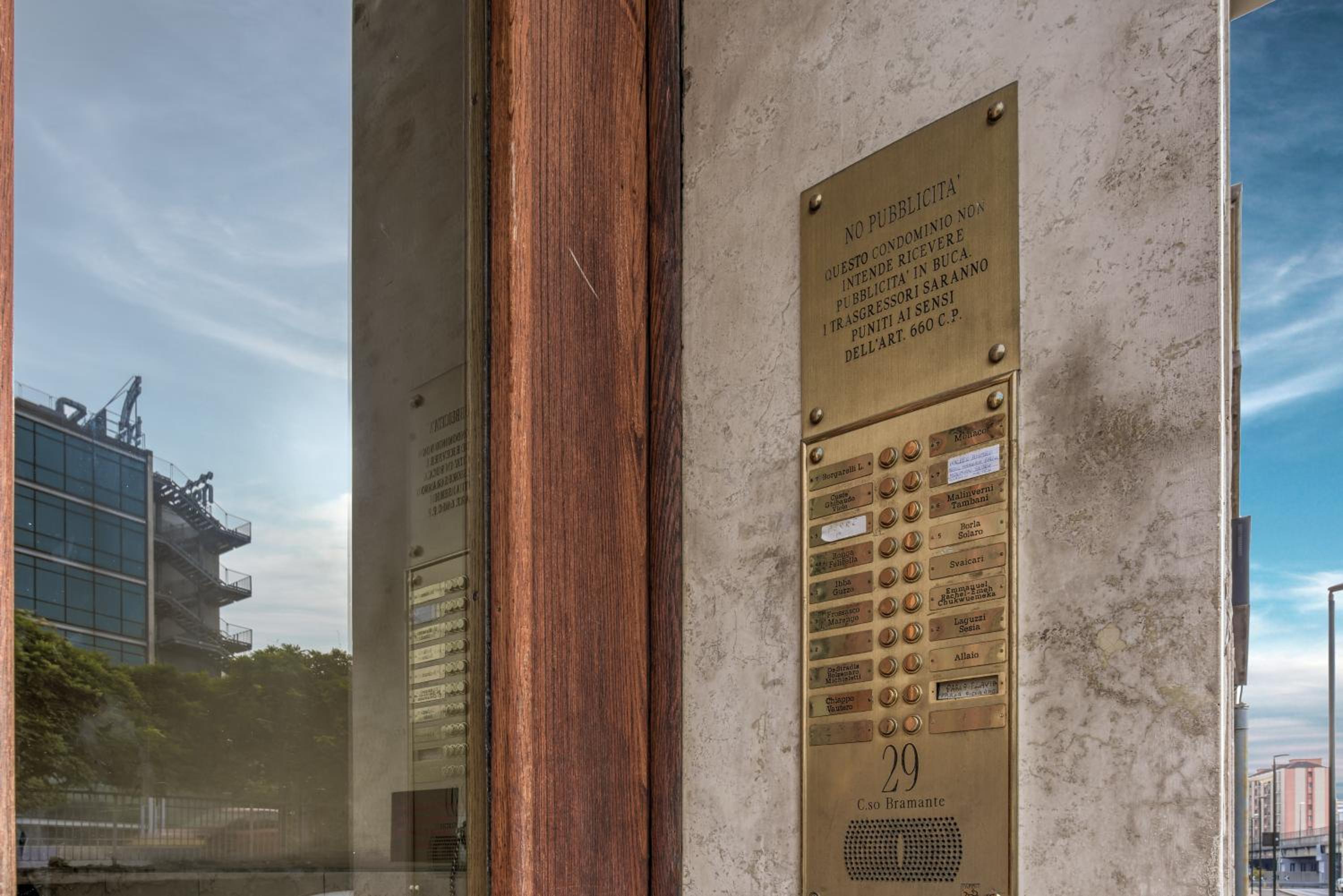 Bramante House - Intero Trilocale vicino alla Metro photo 3