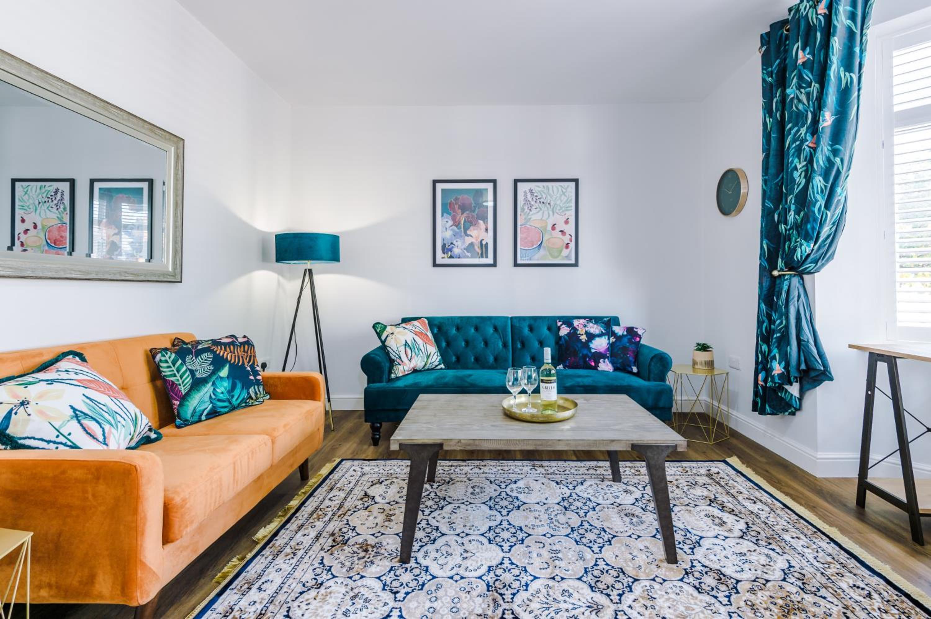 Westwood Lodge Serviced Apartment view 5