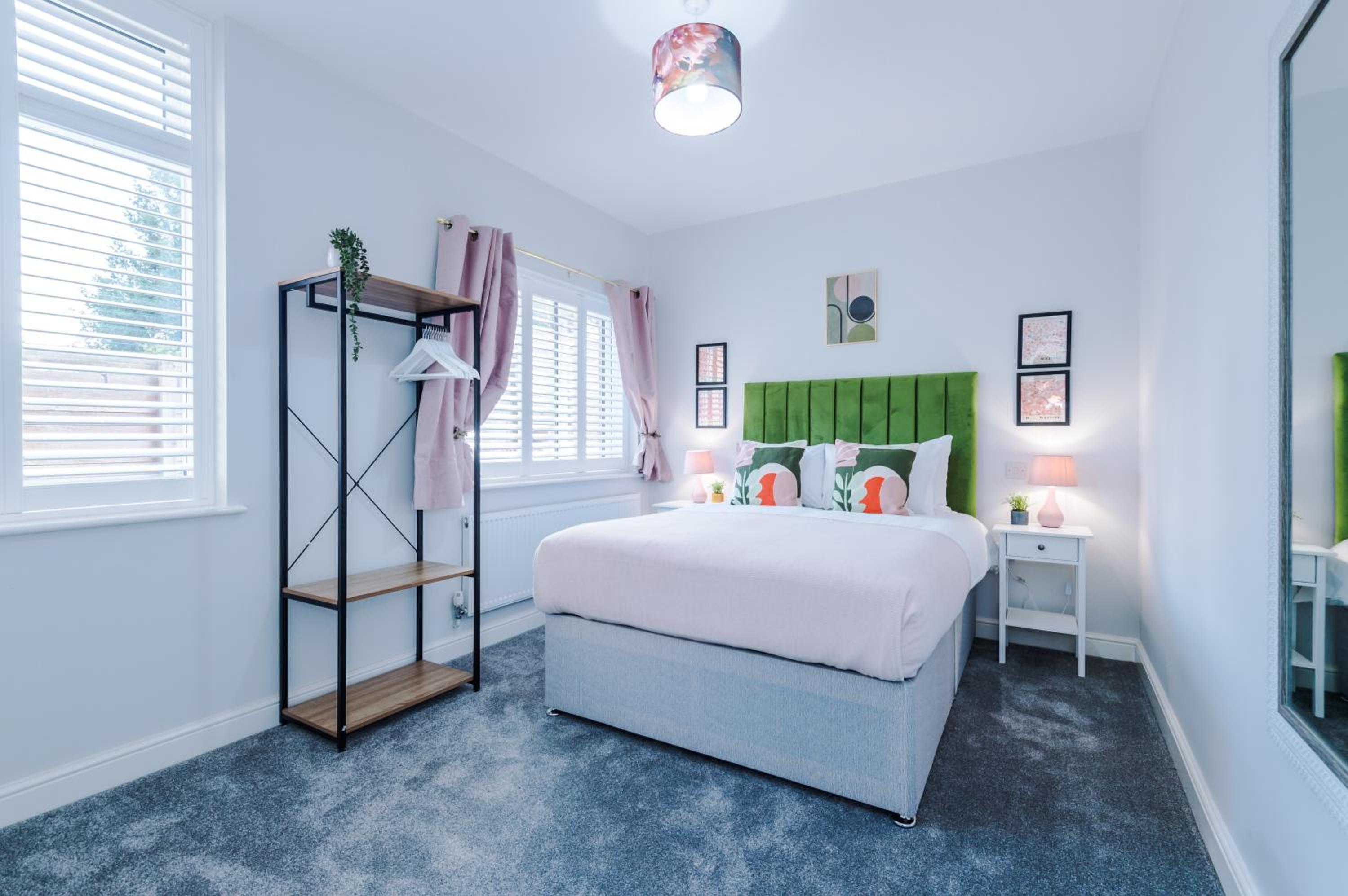 Beechwood Lodge Serviced Apartment view 2
