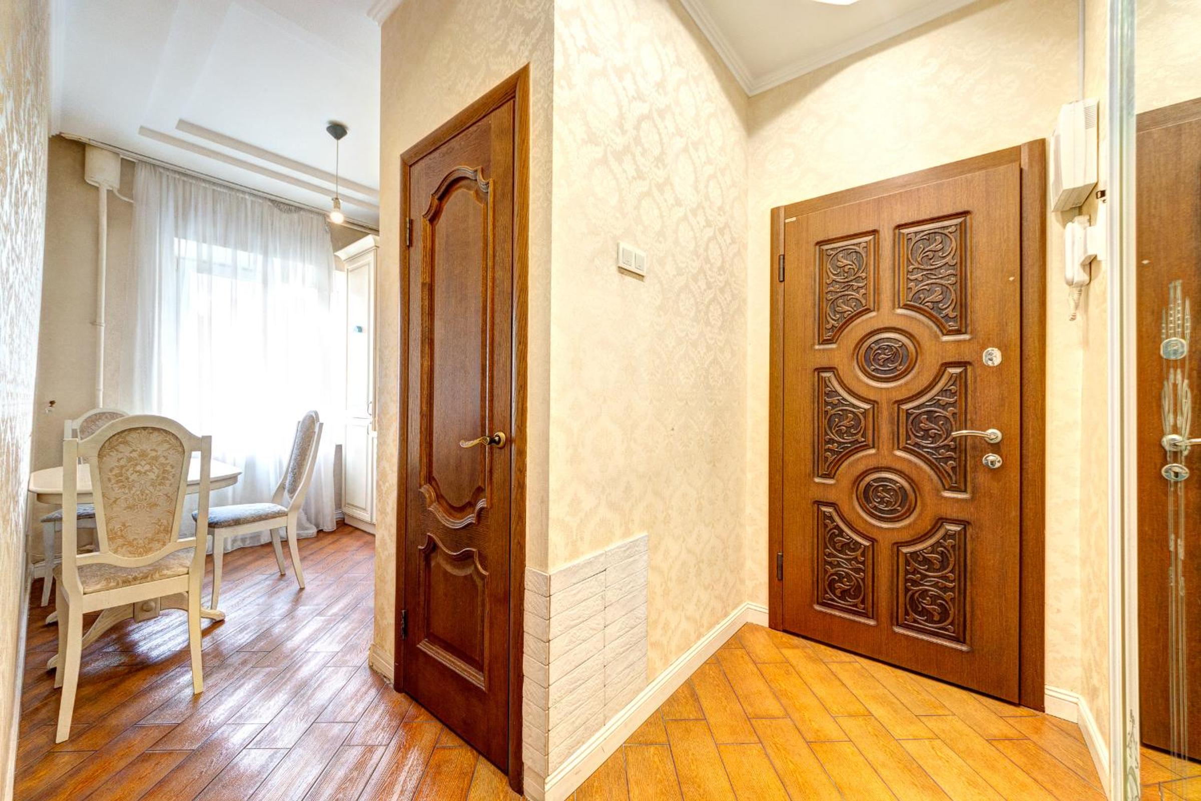 Apartments with 3 rooms near Palace Ukraine