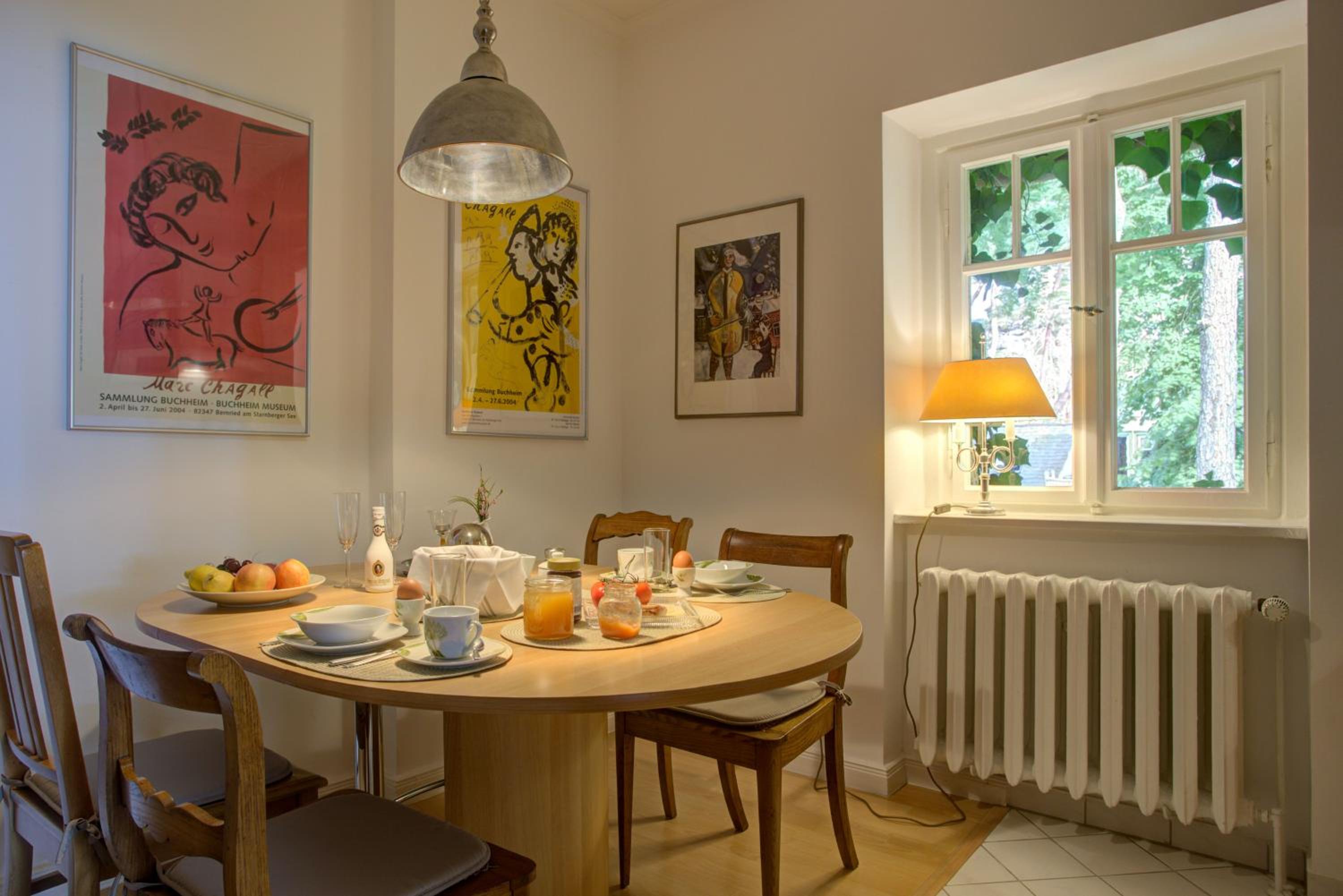 Strandvilla Hubertus Boltenhagen - Ferienwohnungen Apartment mit Parkplatz WLAN Küche Garten Grillplatz Waldbaden