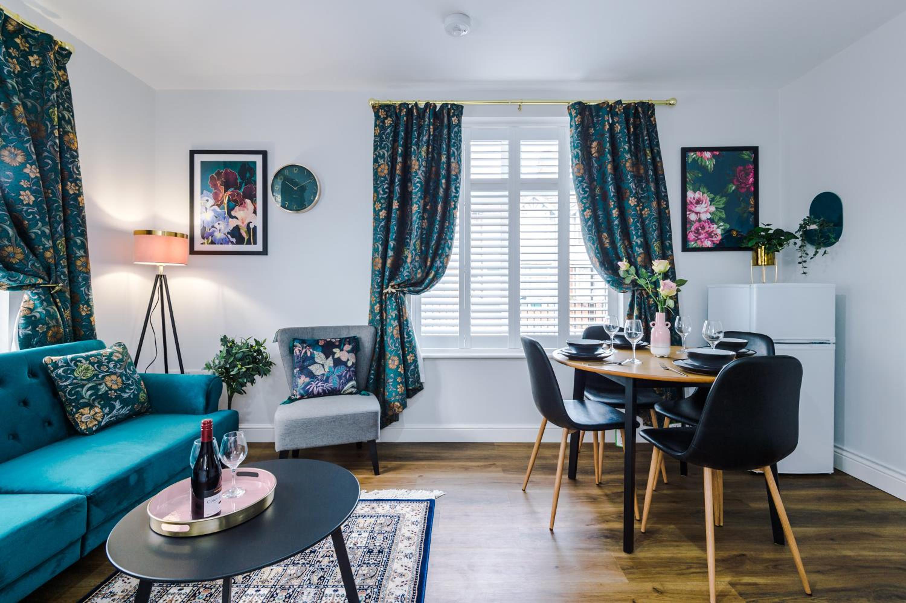 Hearsall Place Serviced Apartment