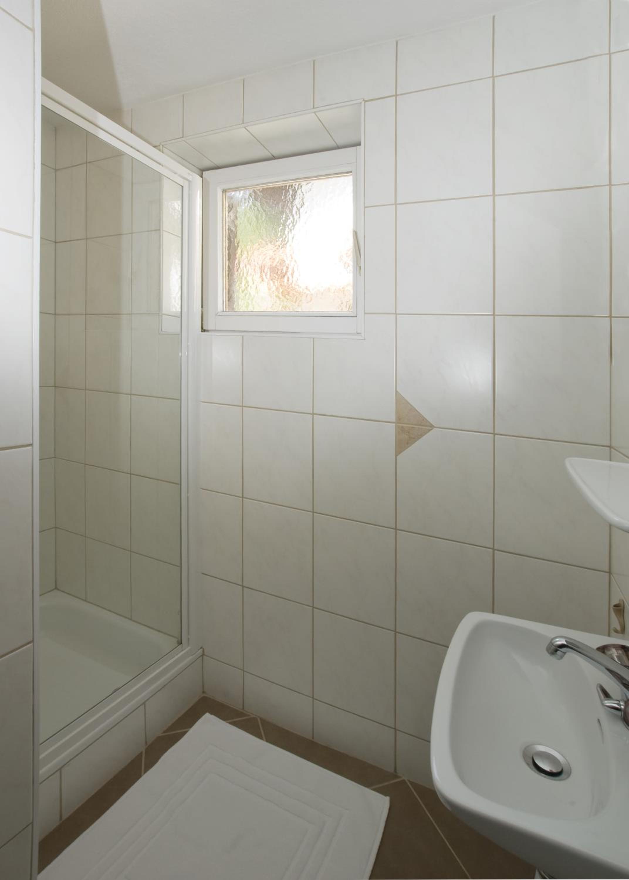 Haus Deiser en Kappl — bathroom