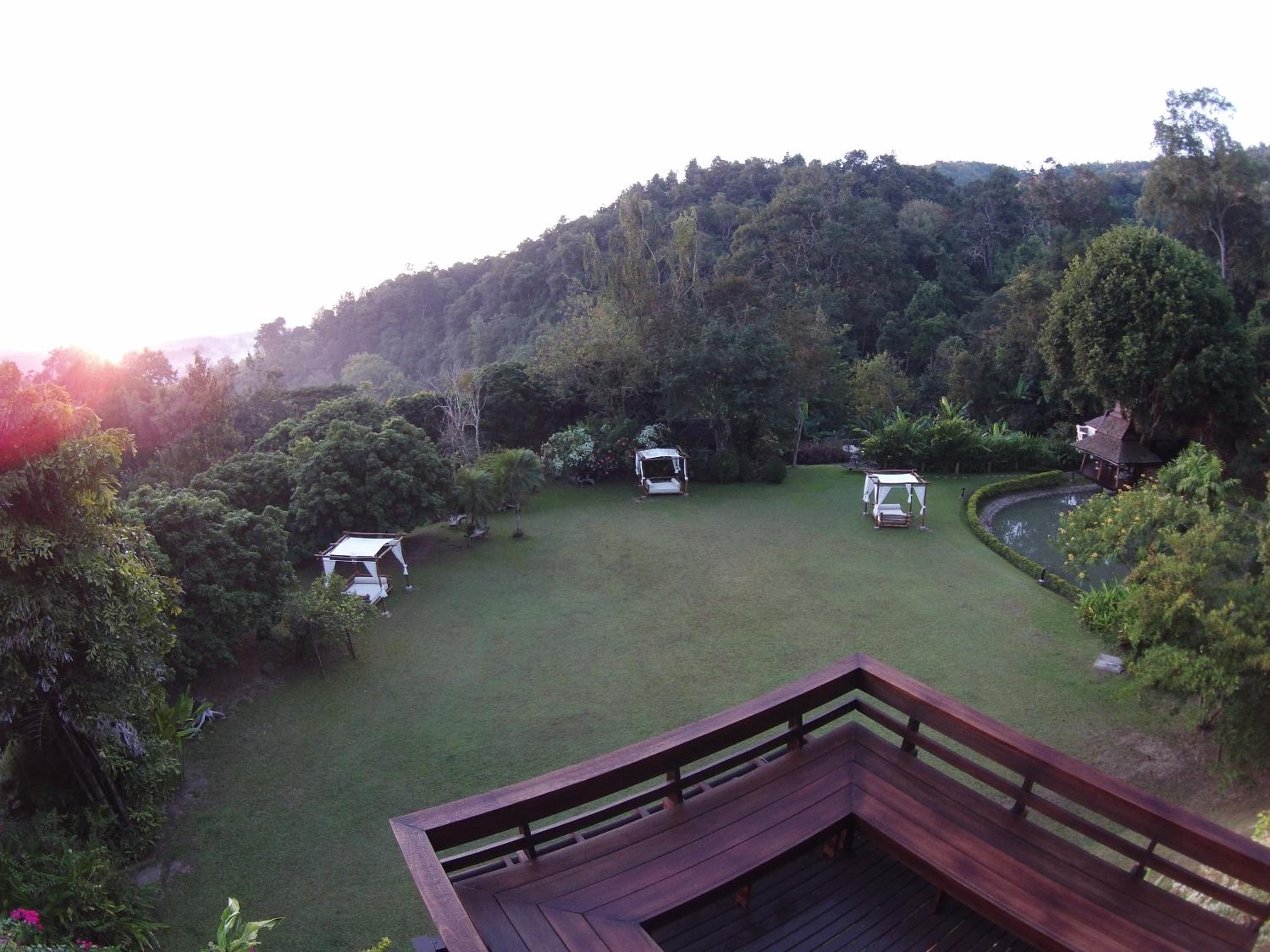 Vanilla hill (hill lodge)