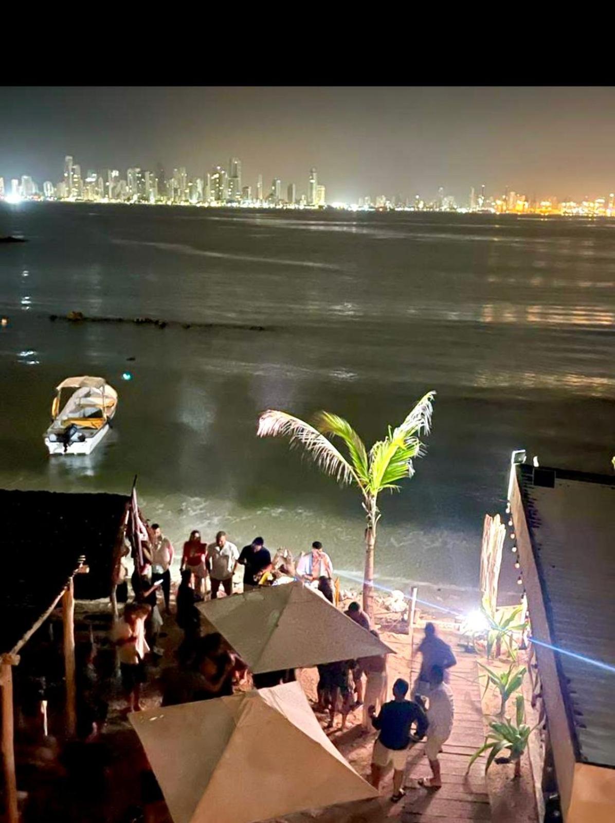 Mira Mira Beach