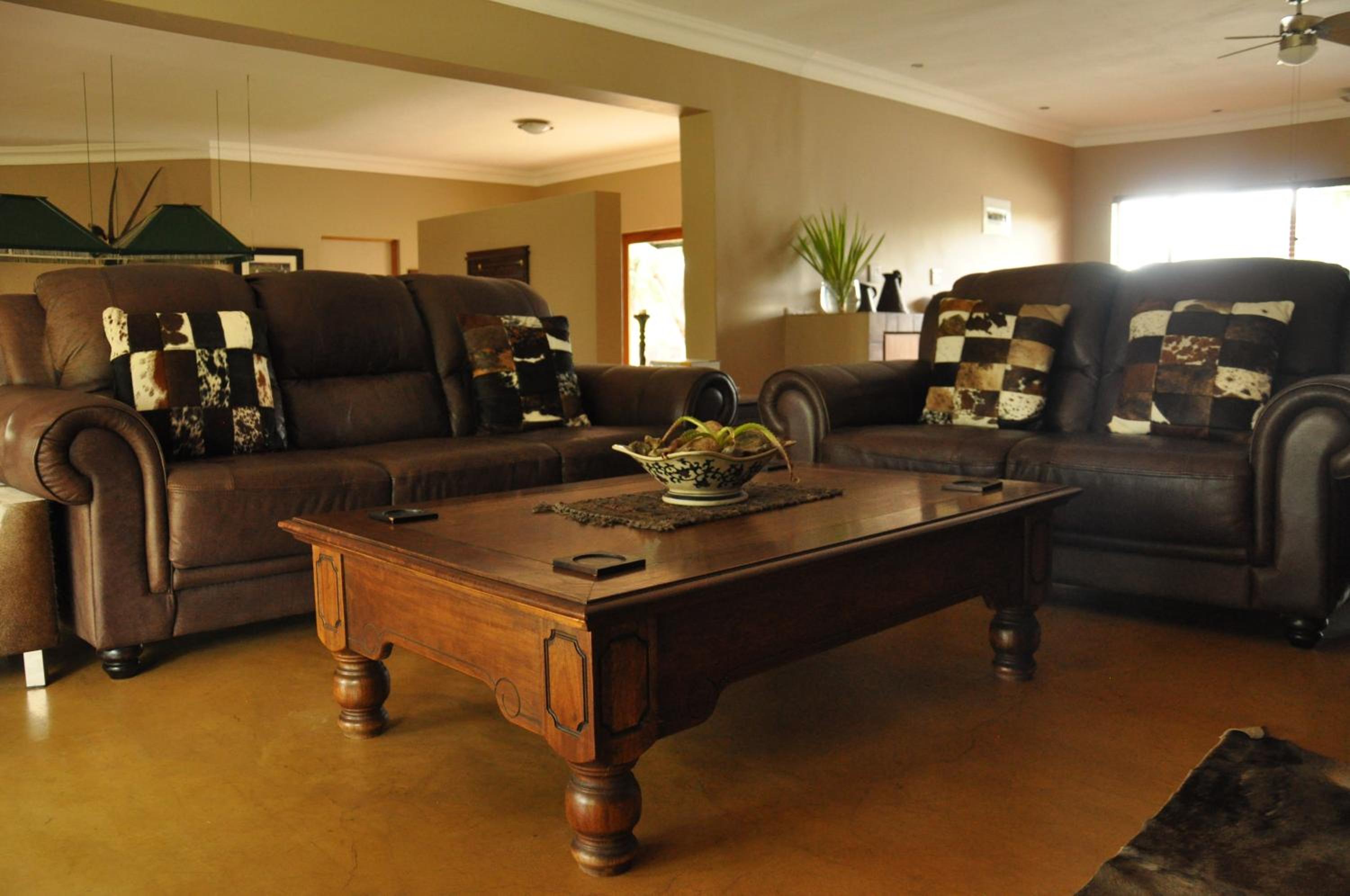 Ukutula Lodge & Game Reserve 19