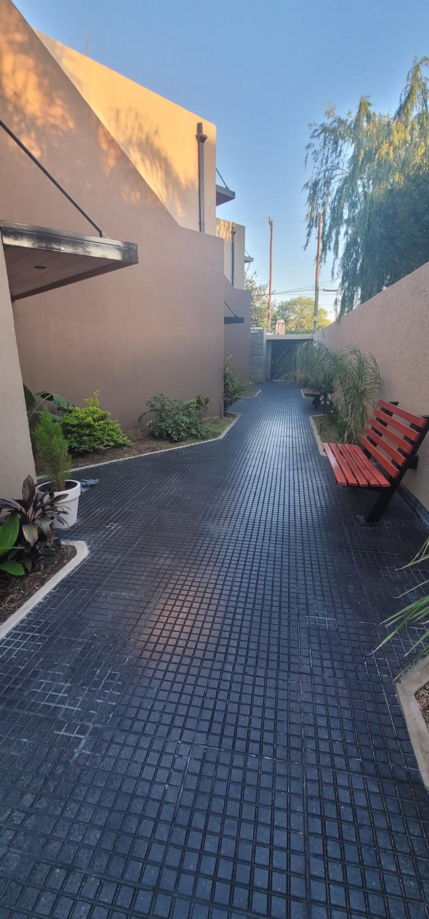 La Quinta Apart