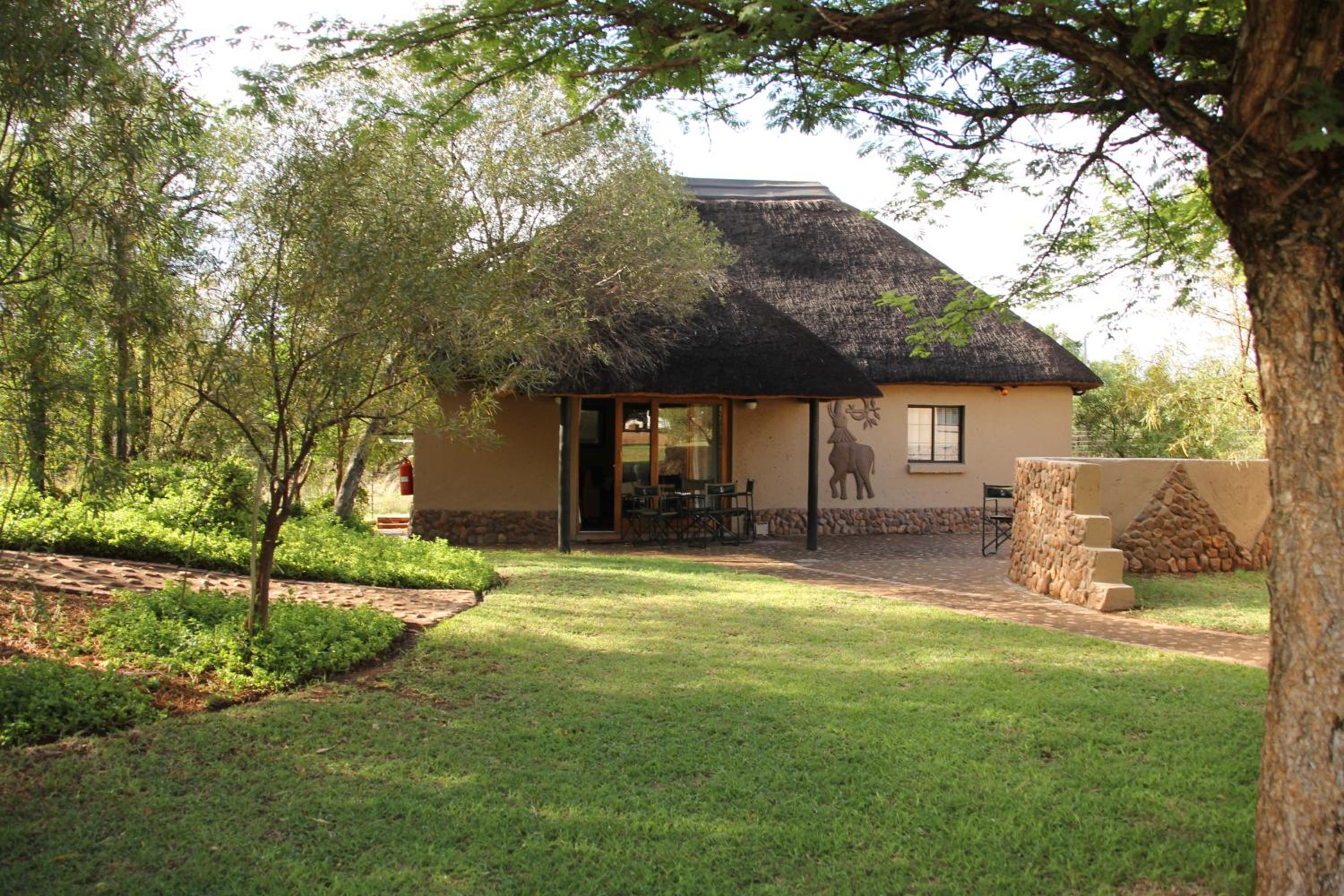 Ukutula Lodge & Game Reserve 14