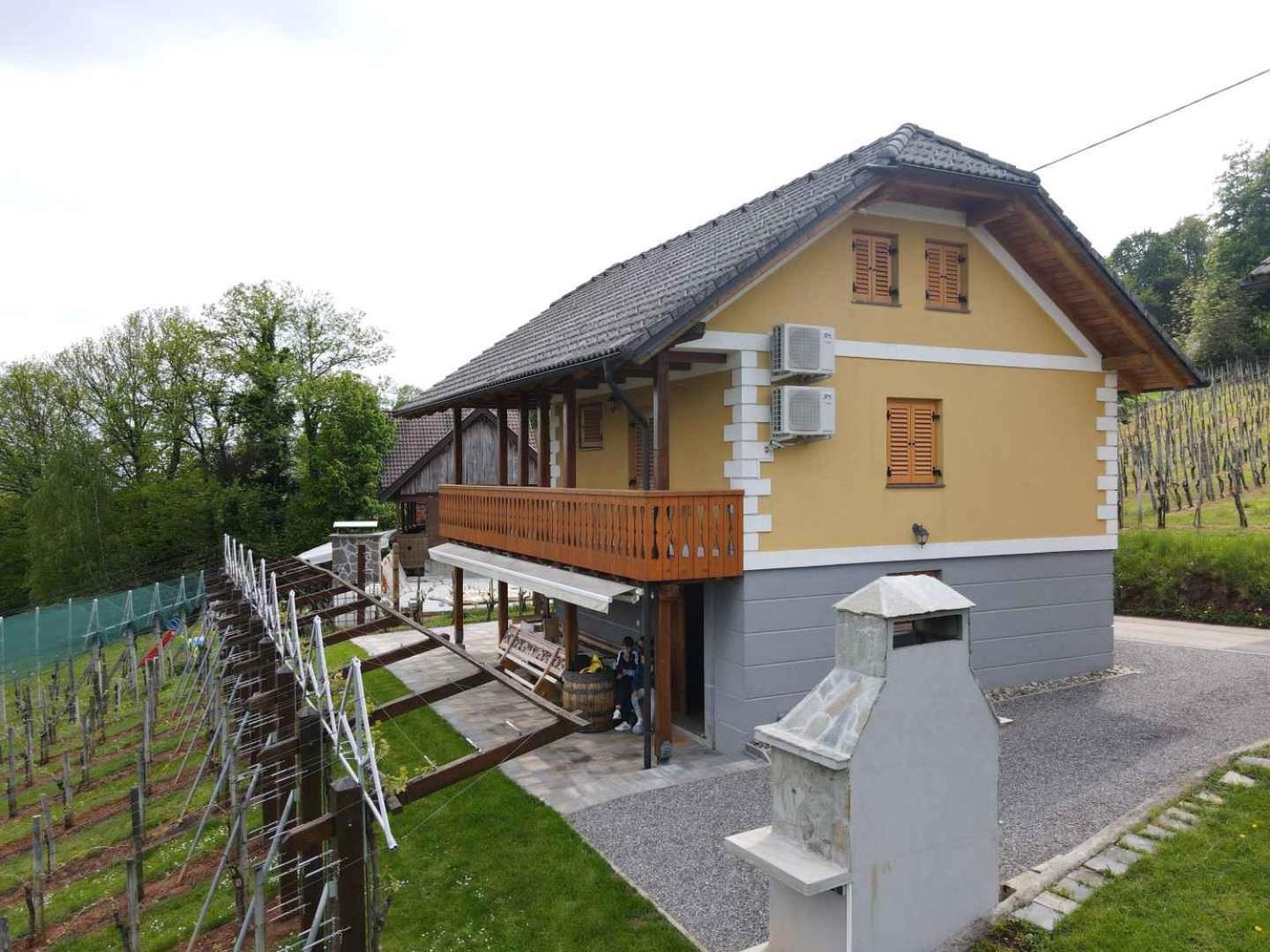 Photo 27