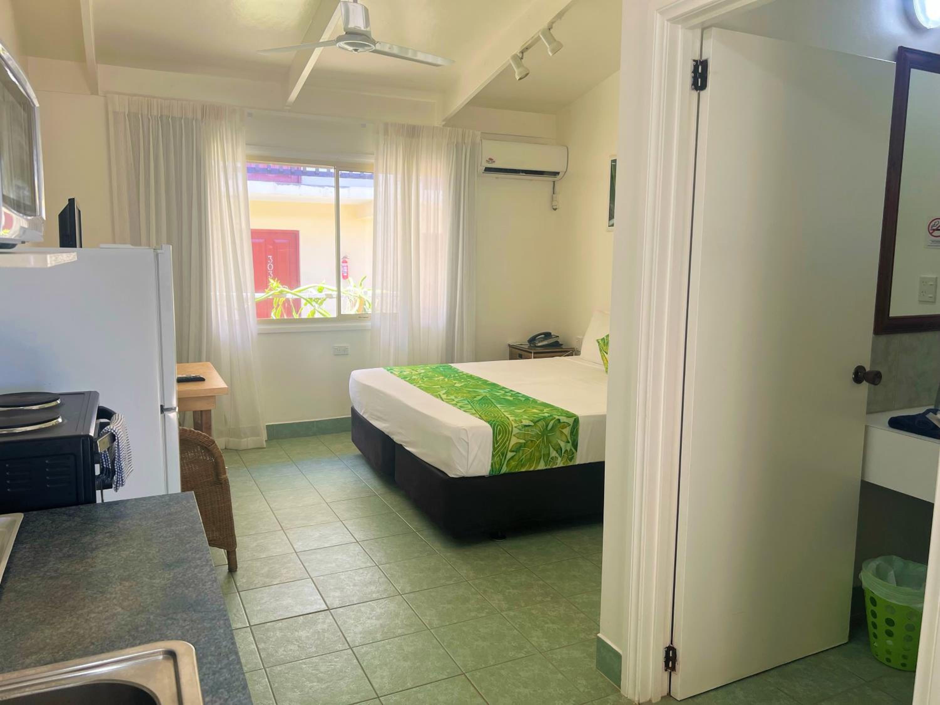 Club Raro Resort - Adults Only