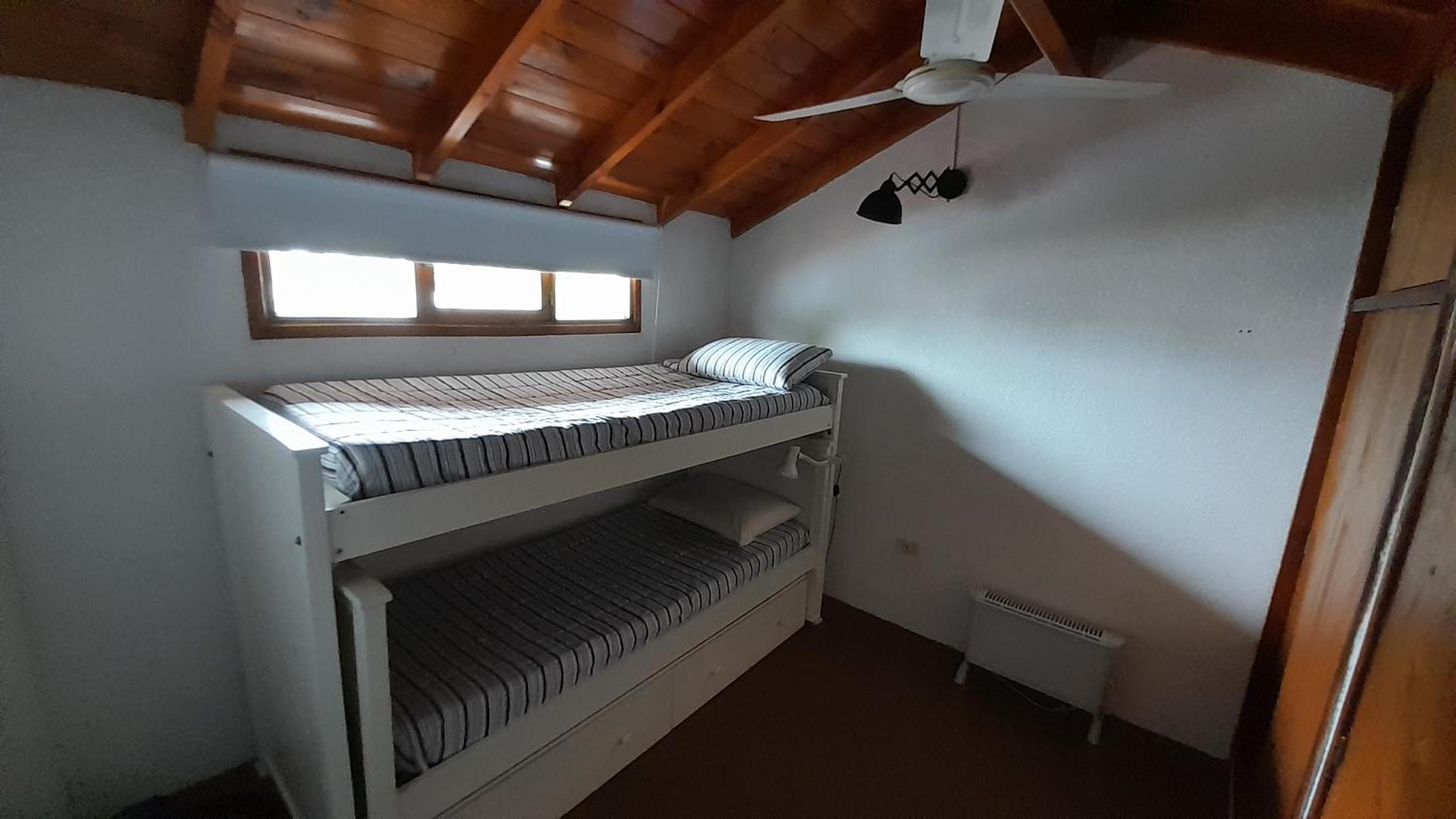CASA PARA DESCANSAR, CON BUENAS VIBRAS Y CREAR LINDOS RECUERDOS - Casa entera tipo duplex en Mar de Ajo