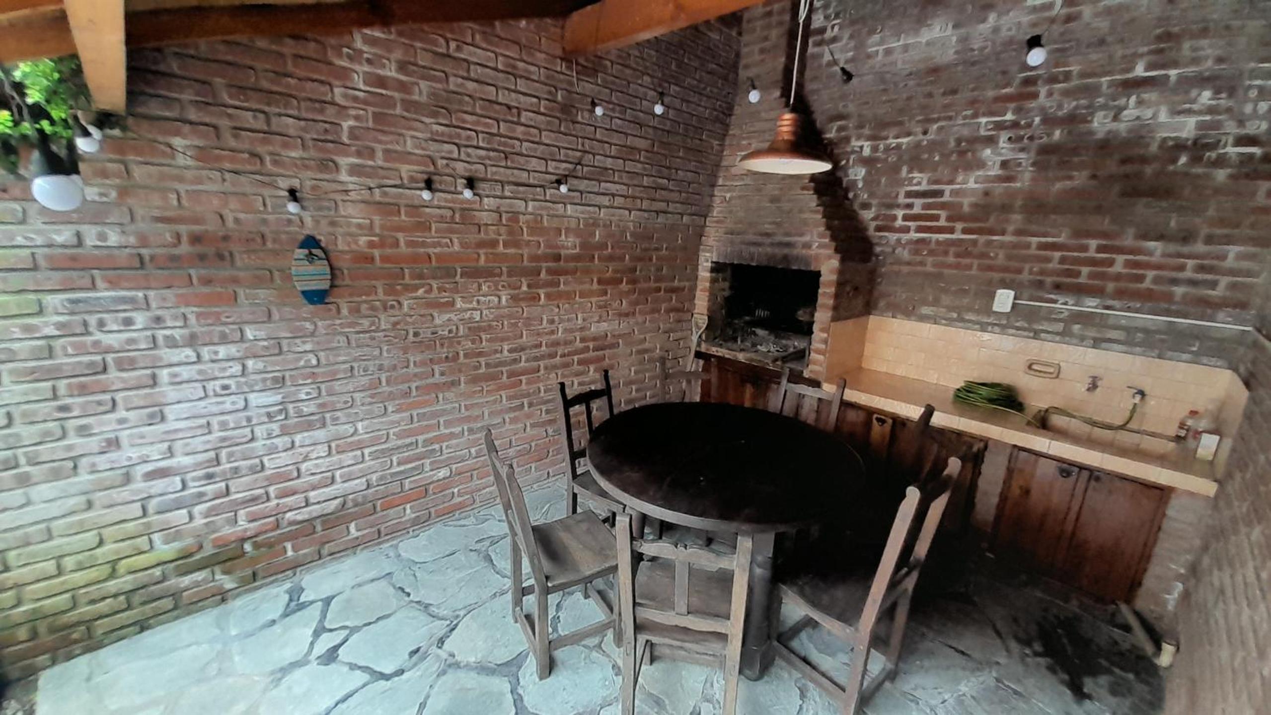 CASA PARA DESCANSAR, CON BUENAS VIBRAS Y CREAR LINDOS RECUERDOS - Casa entera tipo duplex en Mar de Ajo