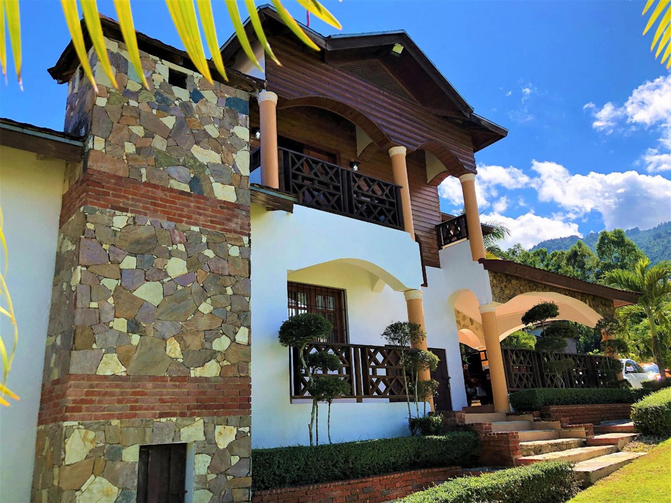 Villa Amila By Hospedify Hermosa Villa para 20 personas y a 4 minutos del Río de Jarabacoa view 4