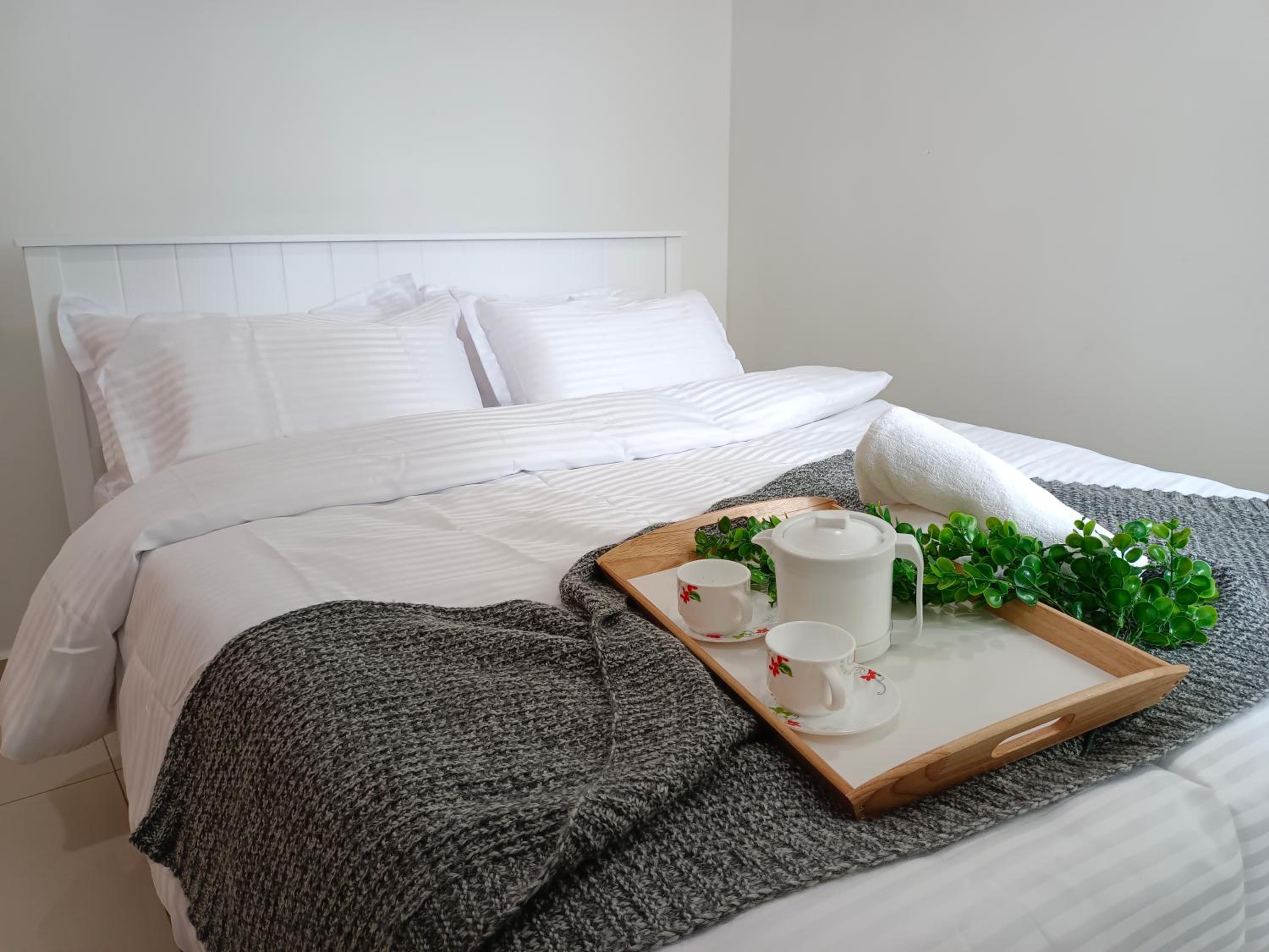 KLIA Nilai Sepang EHSAN RESIDENCE 8 PAX Air-Con Homestay photo 6