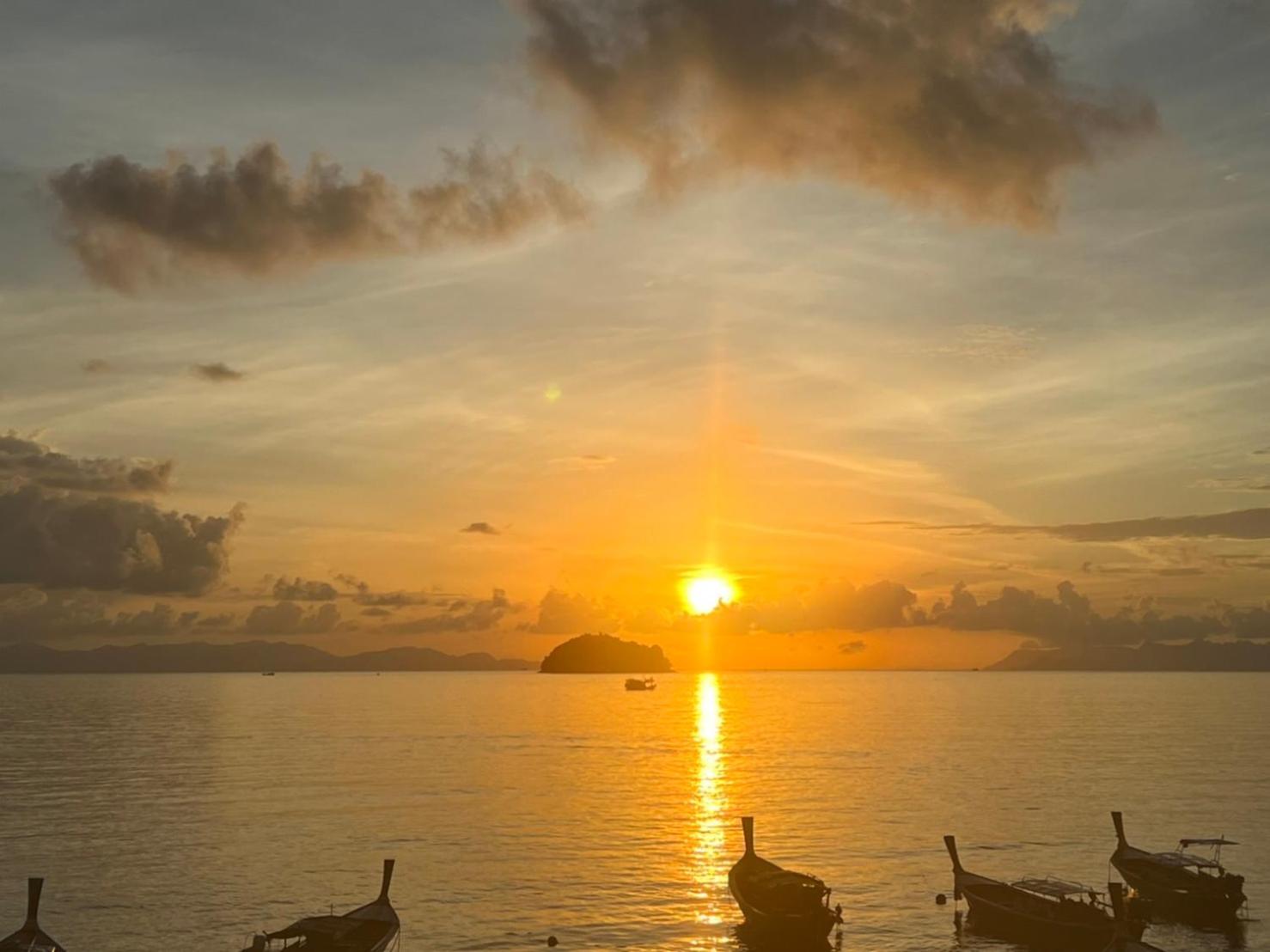 Cabana Lipe Beach Resort