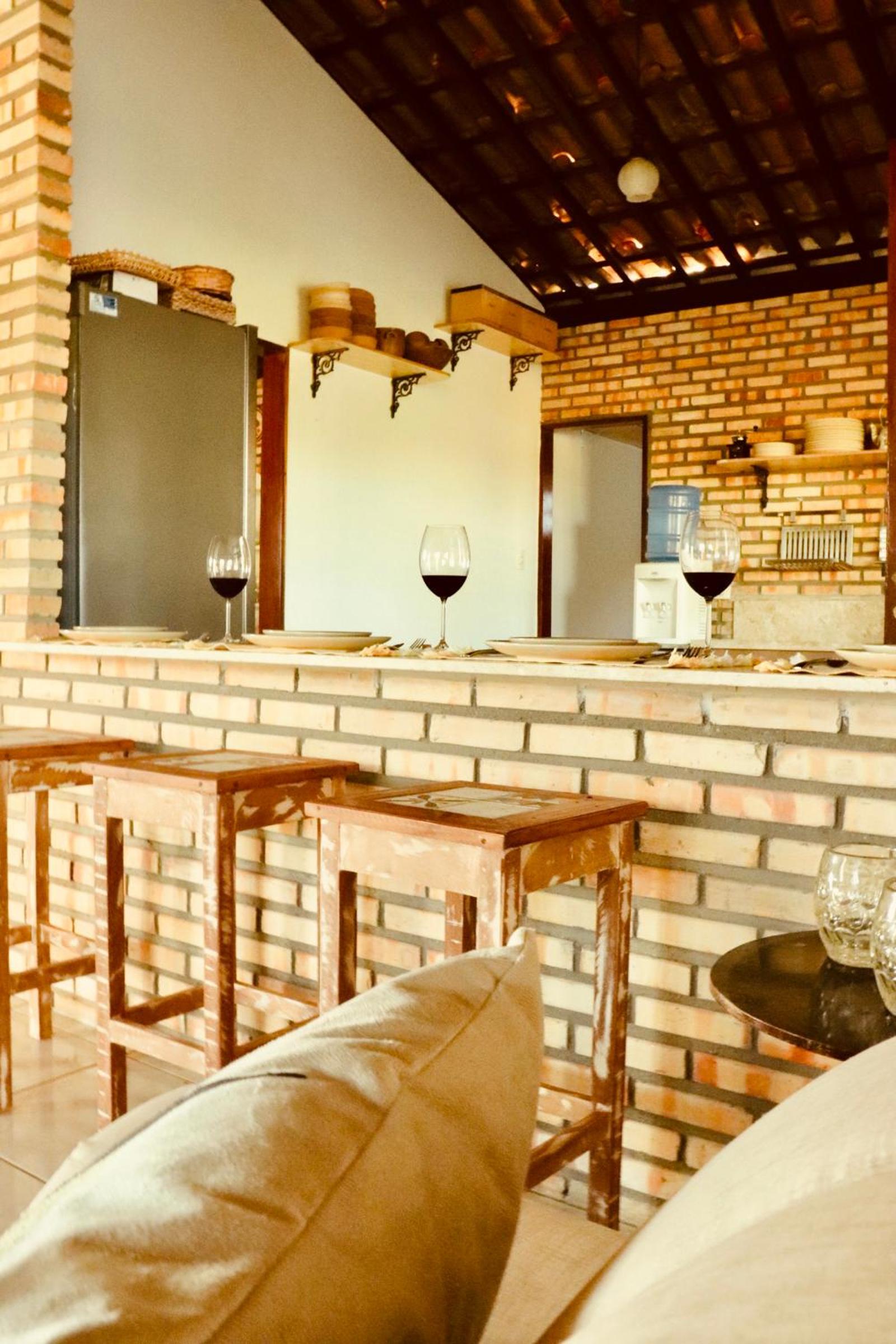 Casa com piscina, privativa, diarista, em condomínio, Bonito-Pe