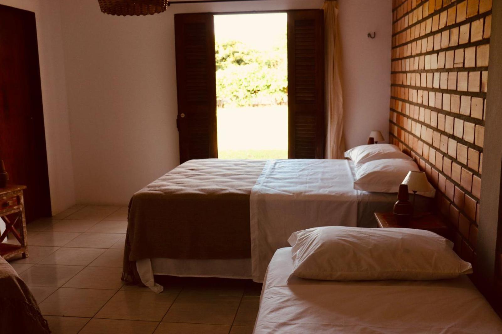 Casa com piscina, privativa, diarista, em condomínio, Bonito-Pe