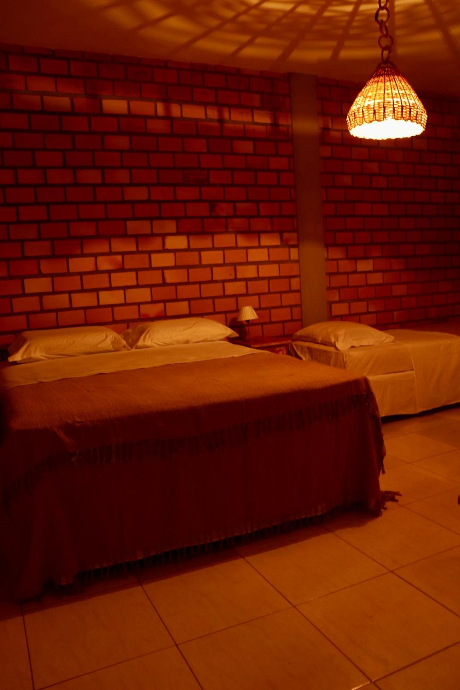Casa com piscina, privativa, diarista, em condomínio, Bonito-Pe