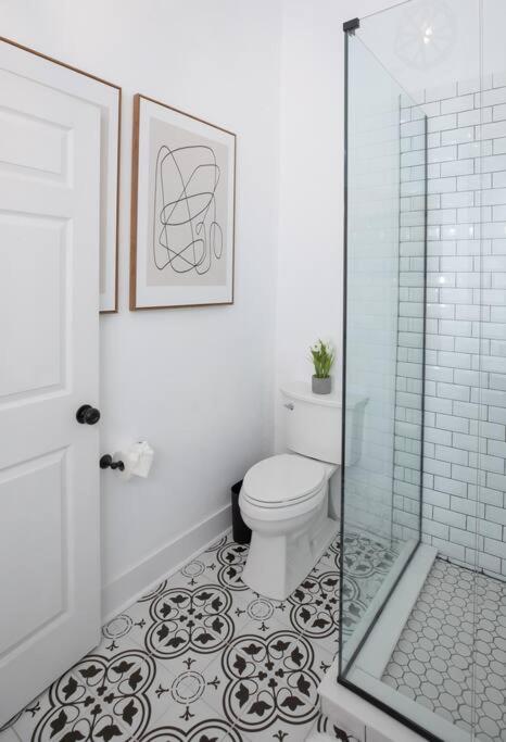 Beautifully updated New Orleans home view 3