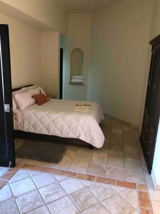 Hotel Hermoso condominio con alberca y vista al Arco - Image 1