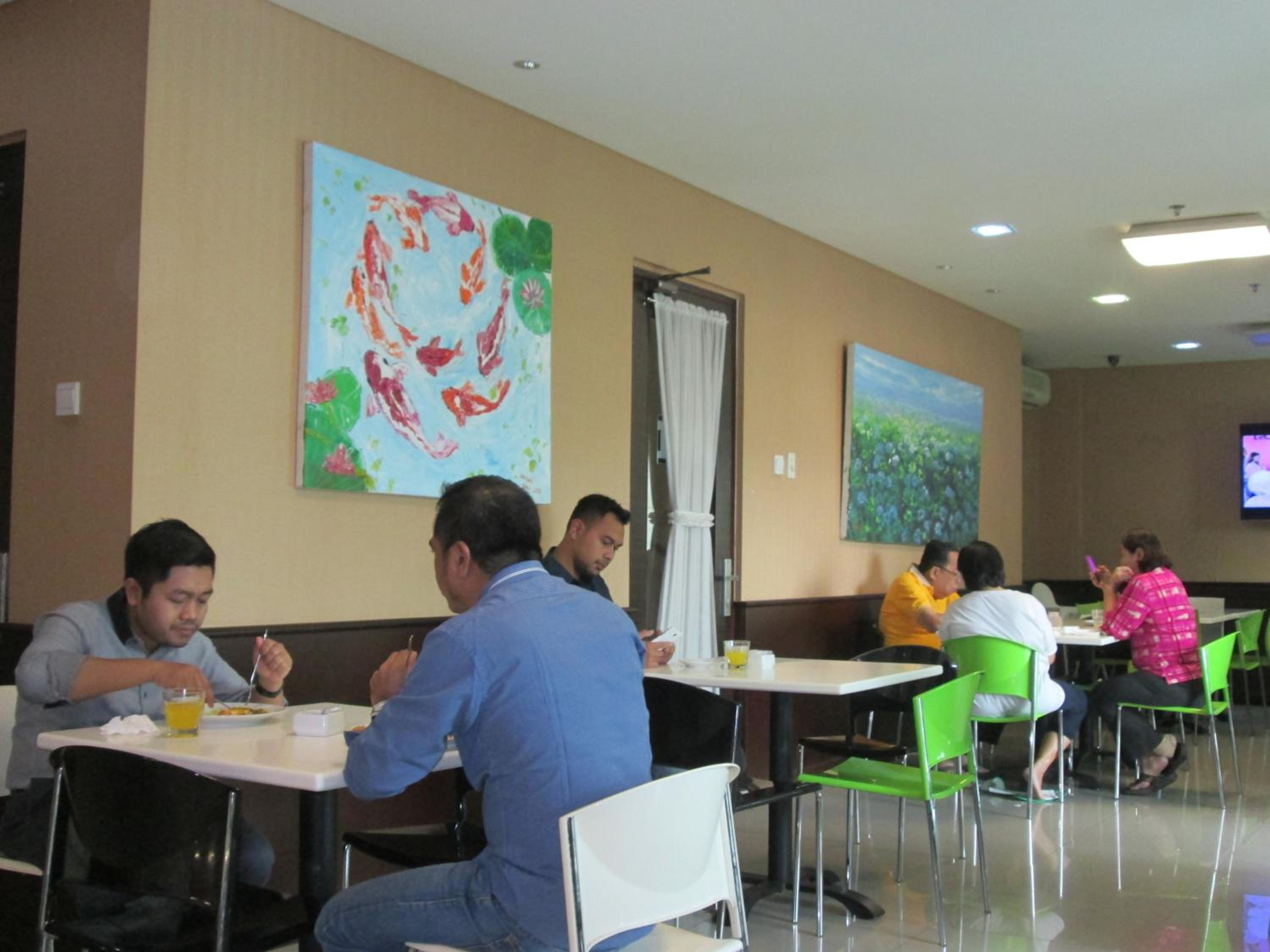 BAMBOO INN HOTEL & CAFE