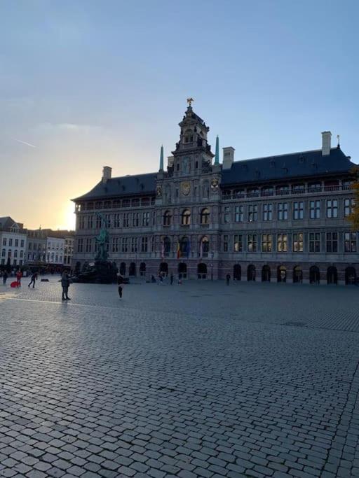 Hippe studio in historisch gebouw in oude centrum