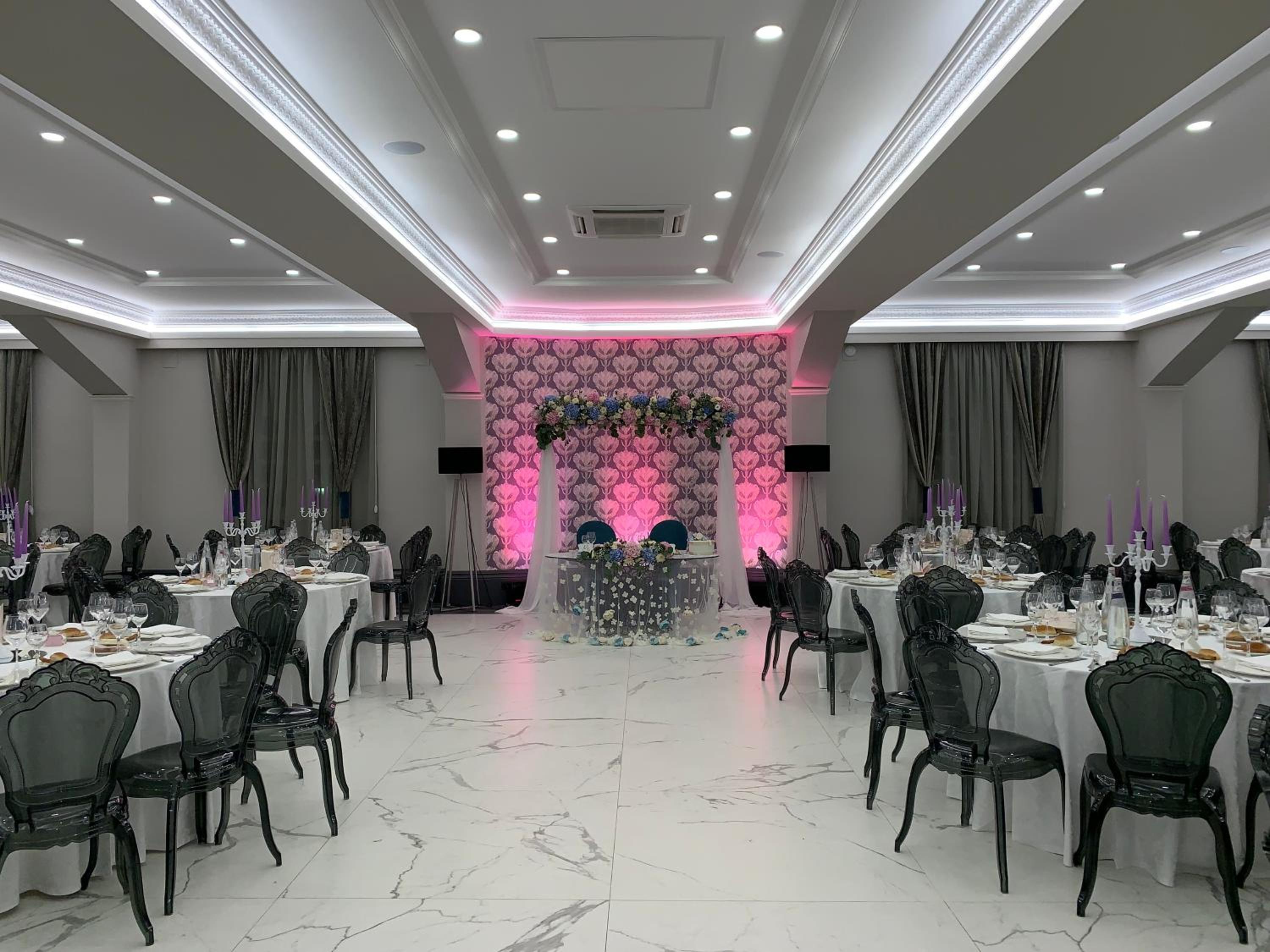 meeting & event spaces
