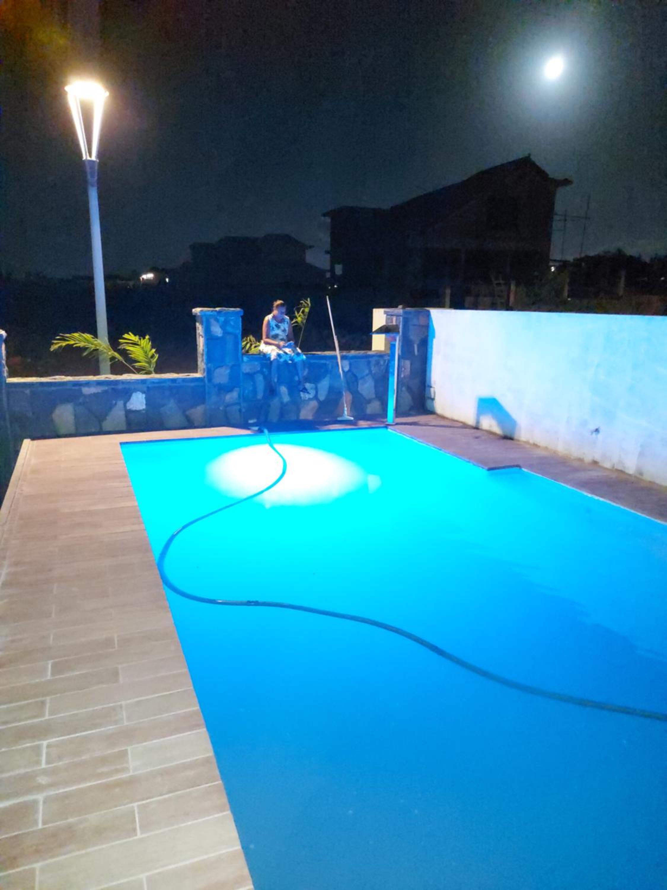 RS VILLAS - Three bedrooms share apartment with private room and free WIFI and 100mts to the beach and ac and 100mts to bus stop and pool photo 5